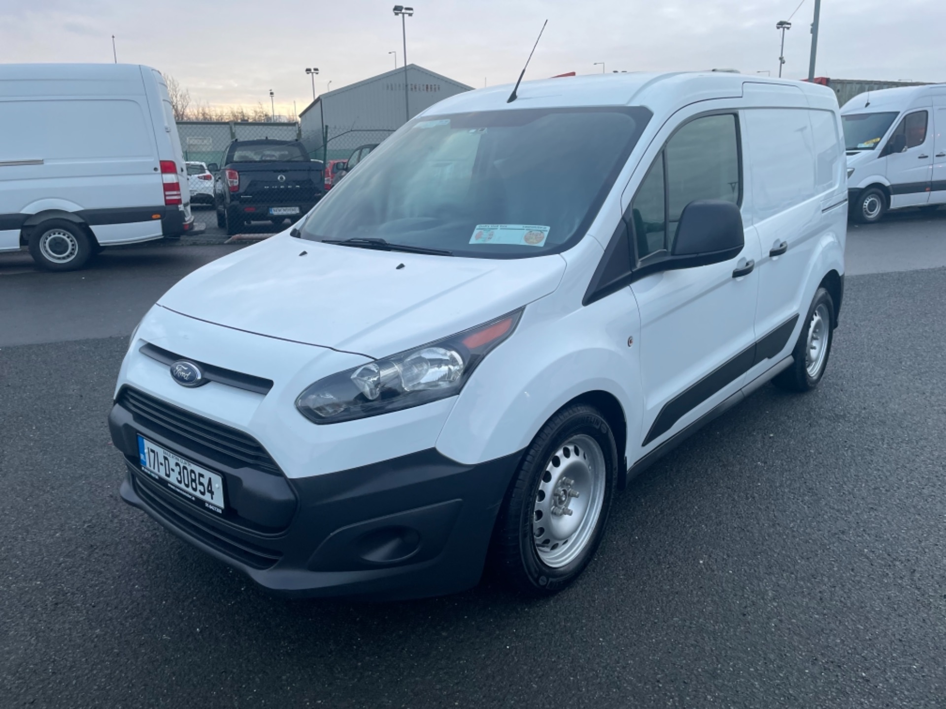 2017 Ford Transit Connect Connect SWB Base1.5td75ps 5SPD (171D30854) Image 3