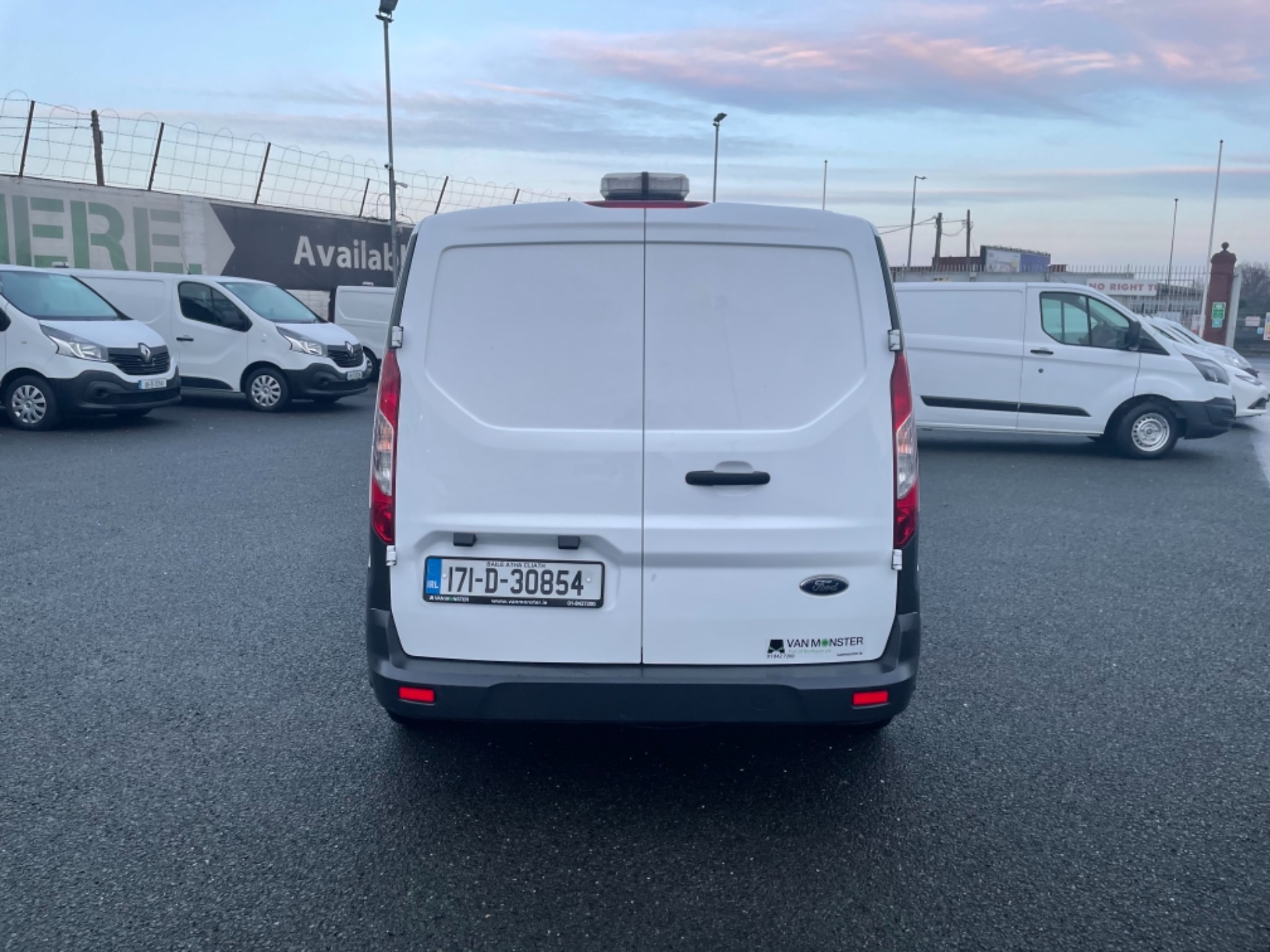 2017 Ford Transit Connect Connect SWB Base1.5td75ps 5SPD (171D30854) Thumbnail 13