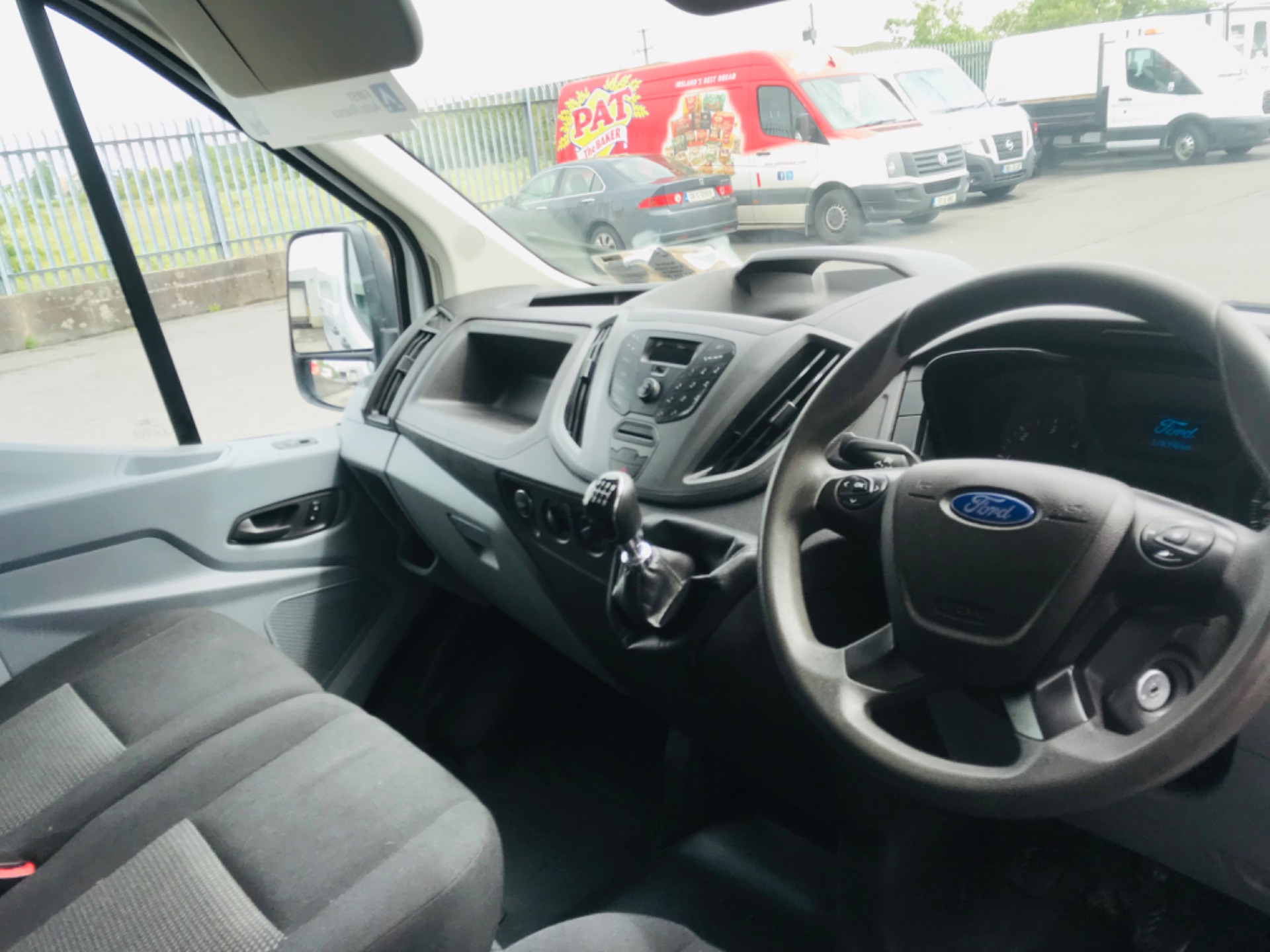 2017 Ford Transit 350 L3 H3 P/V DRW (171D38265) Image 14