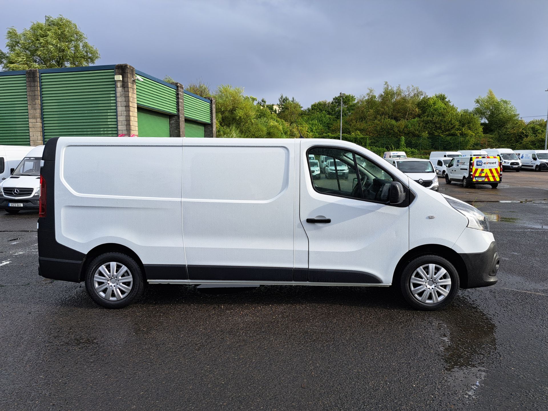 2017 Renault Trafic LL29 DCI 120 Business 3DR (171D39612) Image 2