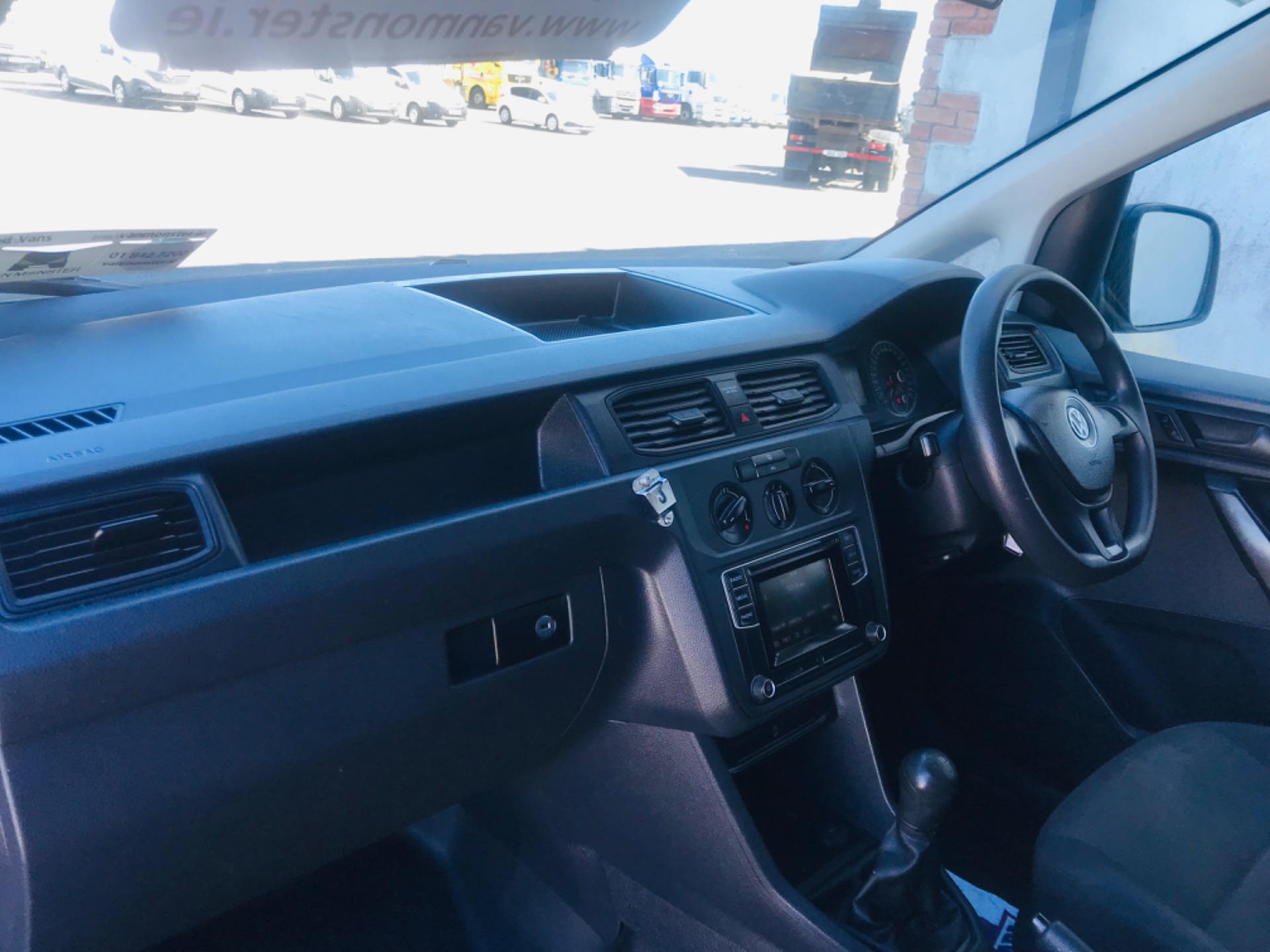 2017 Volkswagen Caddy C20 TDI STARTLINE (172D16218) Image 12