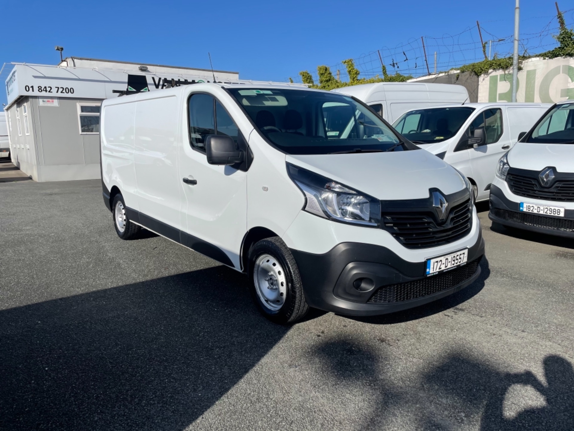 2017 Renault Trafic LL29 DCI 120 Business 3DR (172D19557) Thumbnail 1