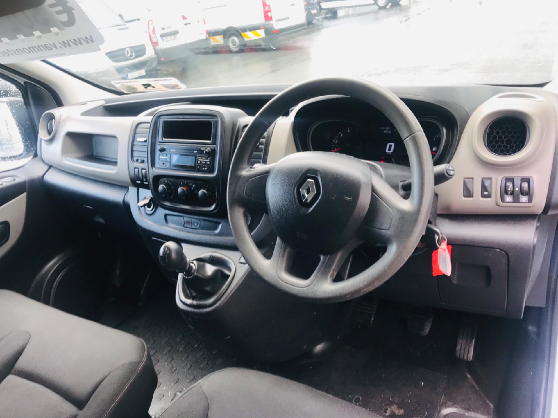 2017 Renault Trafic LL29 DCI 120 Business 3DR (172D19575) Image 15
