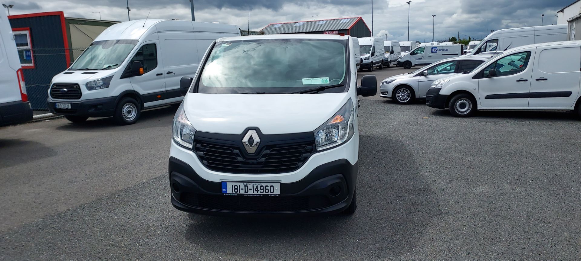 2018 Renault Trafic LL29 DCI 120 Business 3DR (181D14960) Thumbnail 2