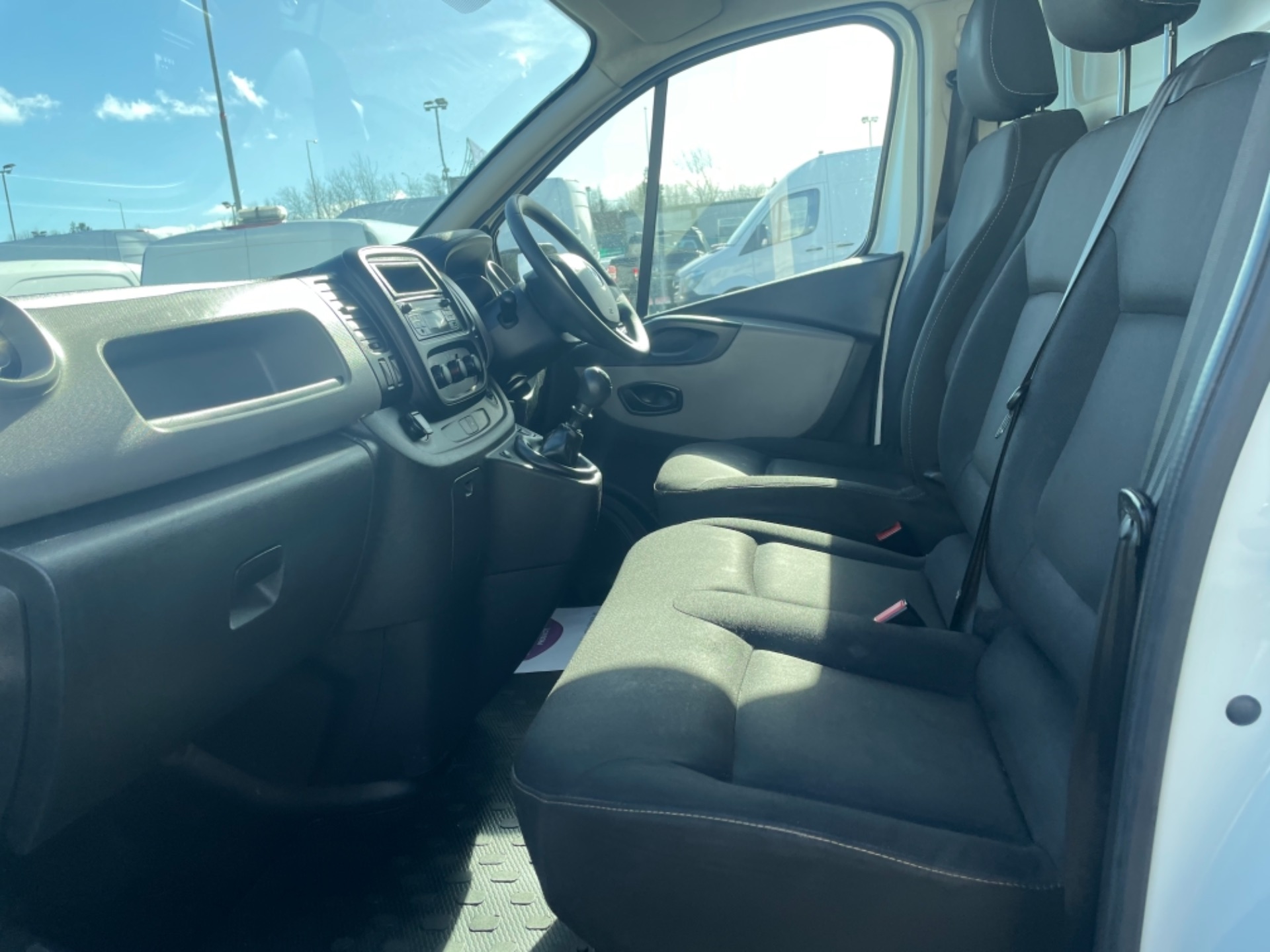 2018 Renault Trafic LL29 DCI 120 Business 3DR (181D11498) Thumbnail 10