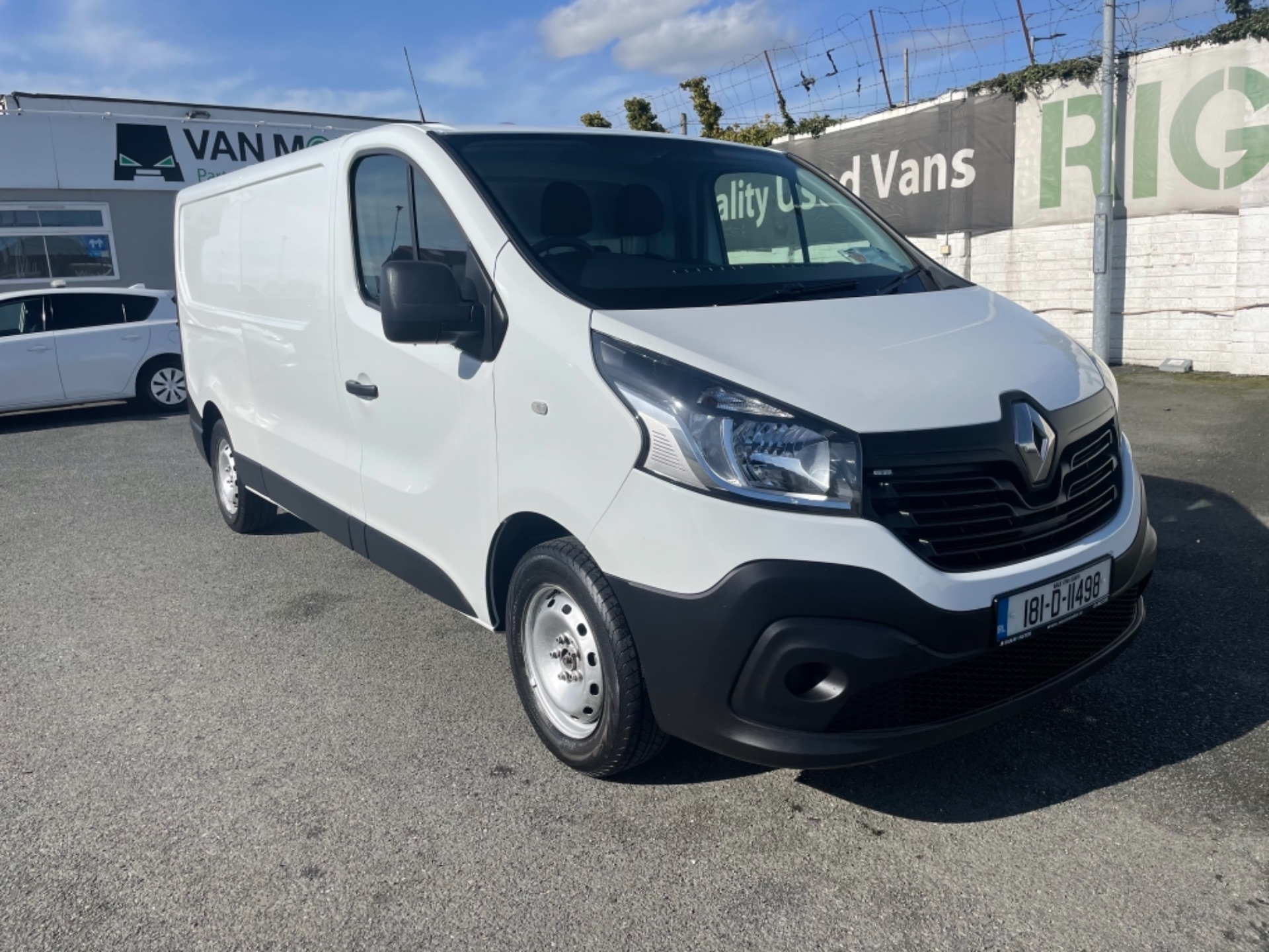 2018 Renault Trafic LL29 DCI 120 Business 3DR (181D11498) Thumbnail 1