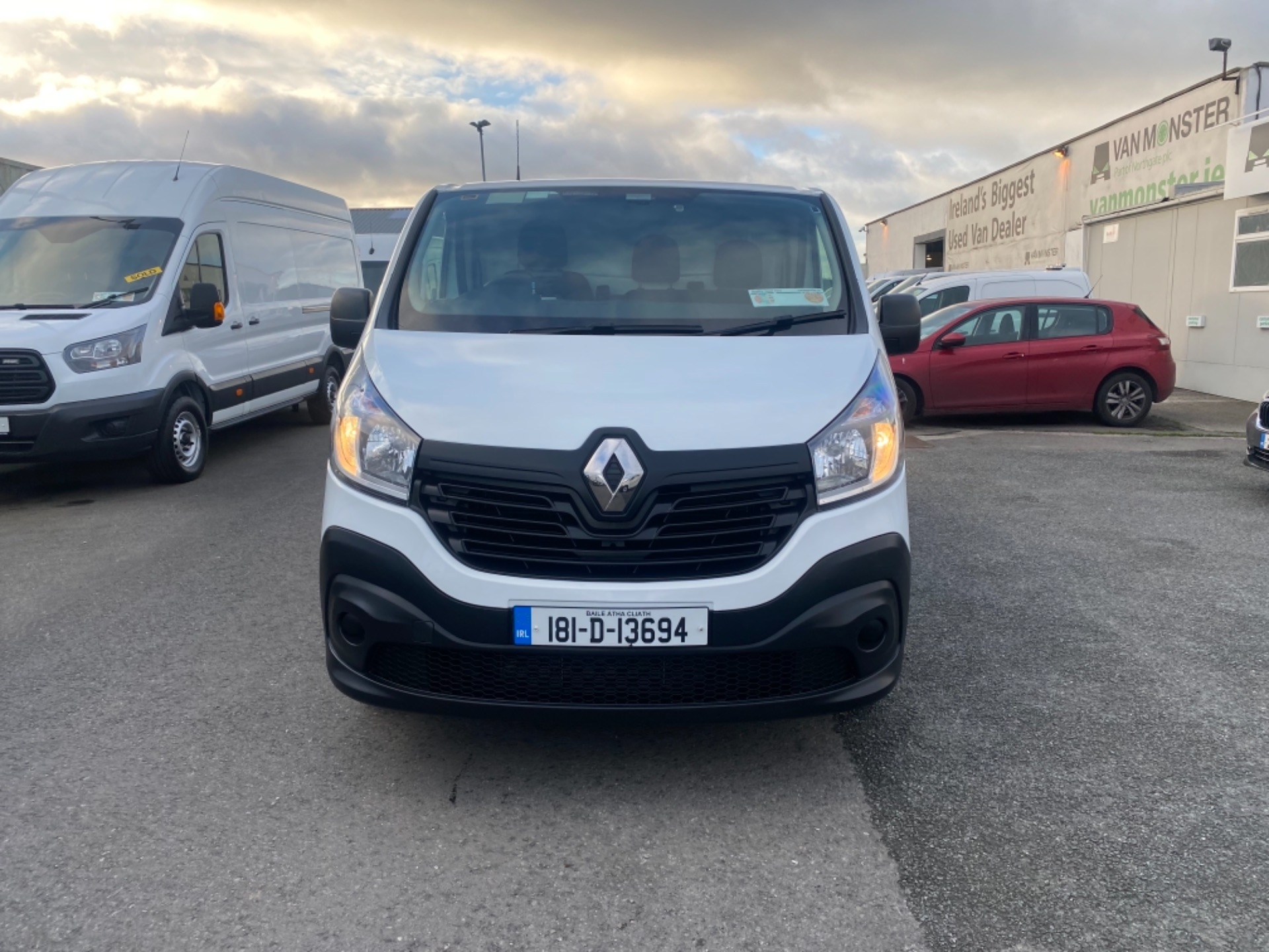 2018 Renault Trafic LL29 DCI 120 Business 3DR (181D13694) Thumbnail 2