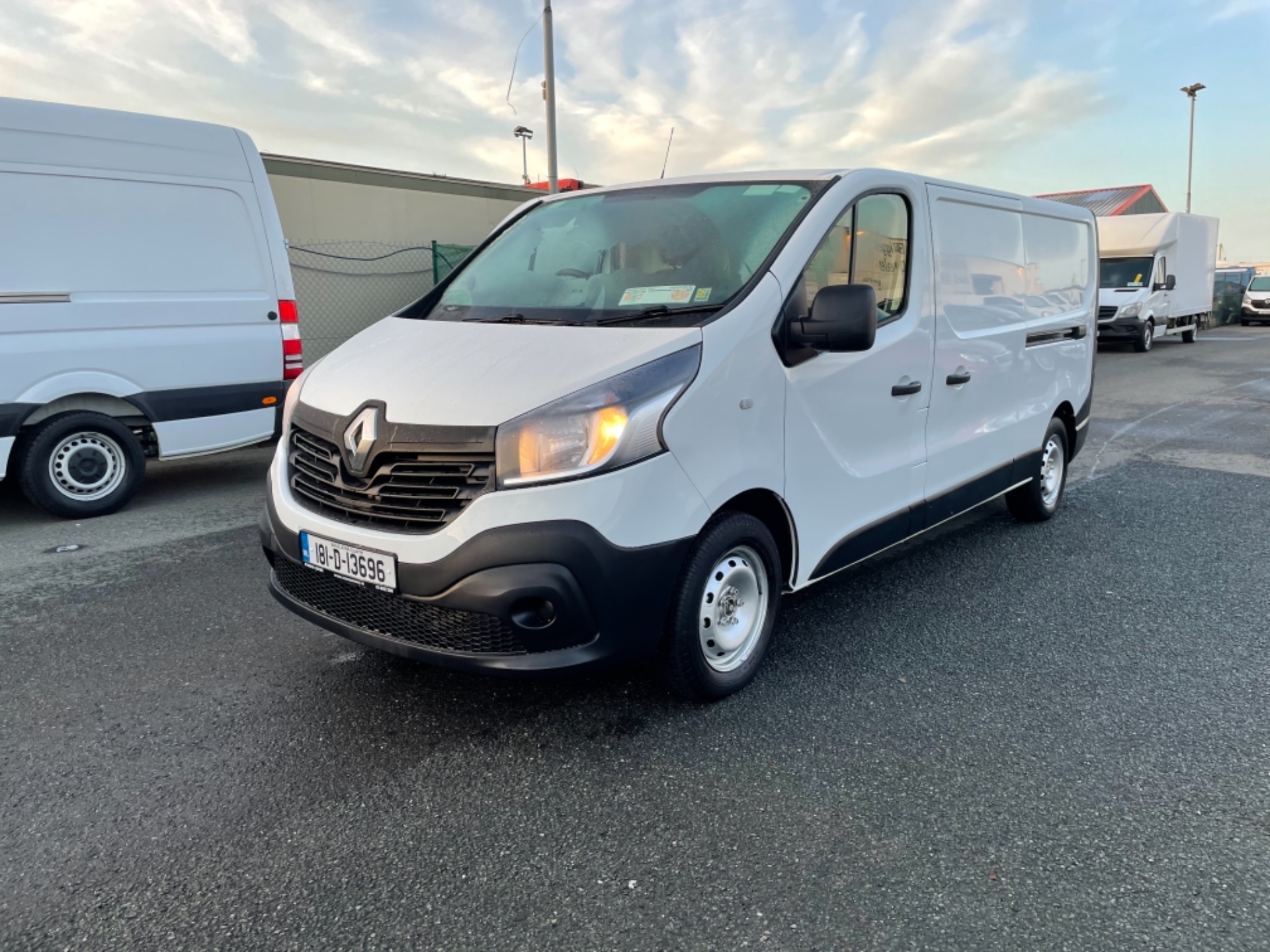 2018 Renault Trafic LL29 DCI 120 Business 3DR (181D13696) Image 3