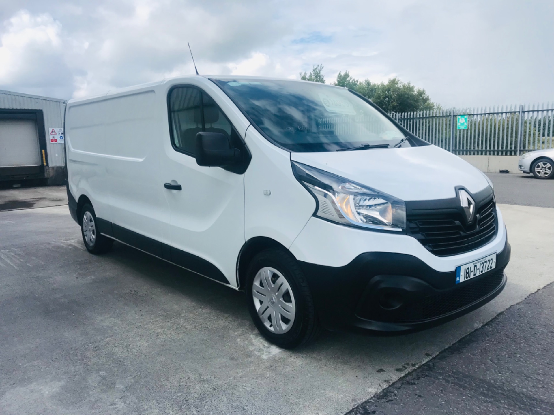 2018 Renault Trafic LL29 DCI 120 Business 3DR (181D13722) Image 3