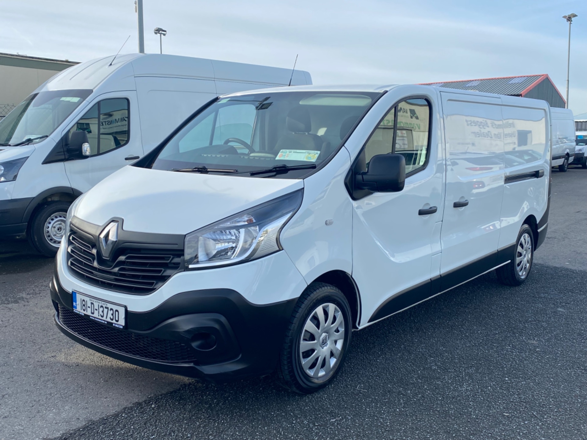 2018 Renault Trafic LL29 DCI 120 Business 3DR (181D13730) Thumbnail 3
