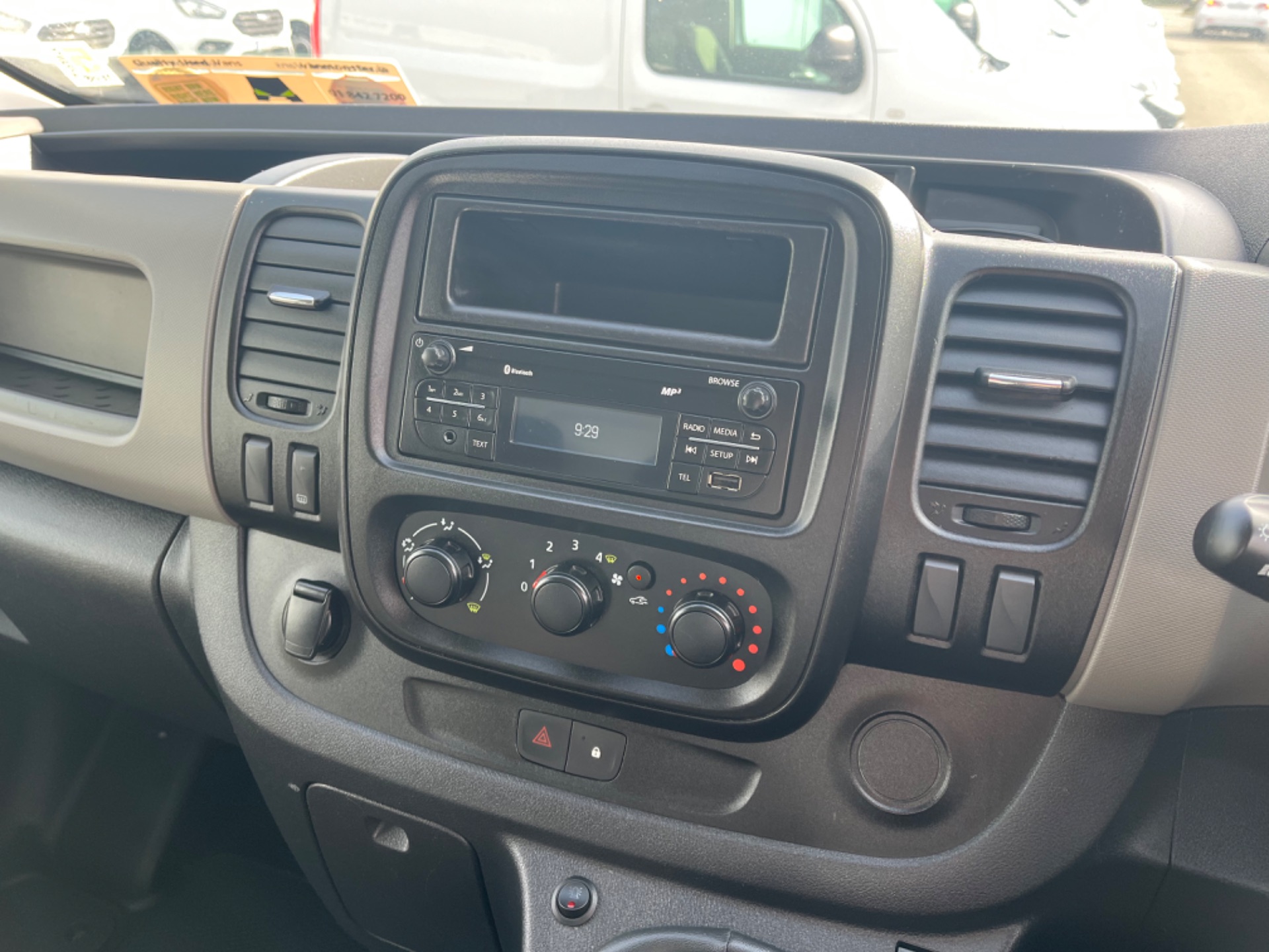 2018 Renault Trafic LL29 DCI 120 Business 3DR (181D13733) Thumbnail 13