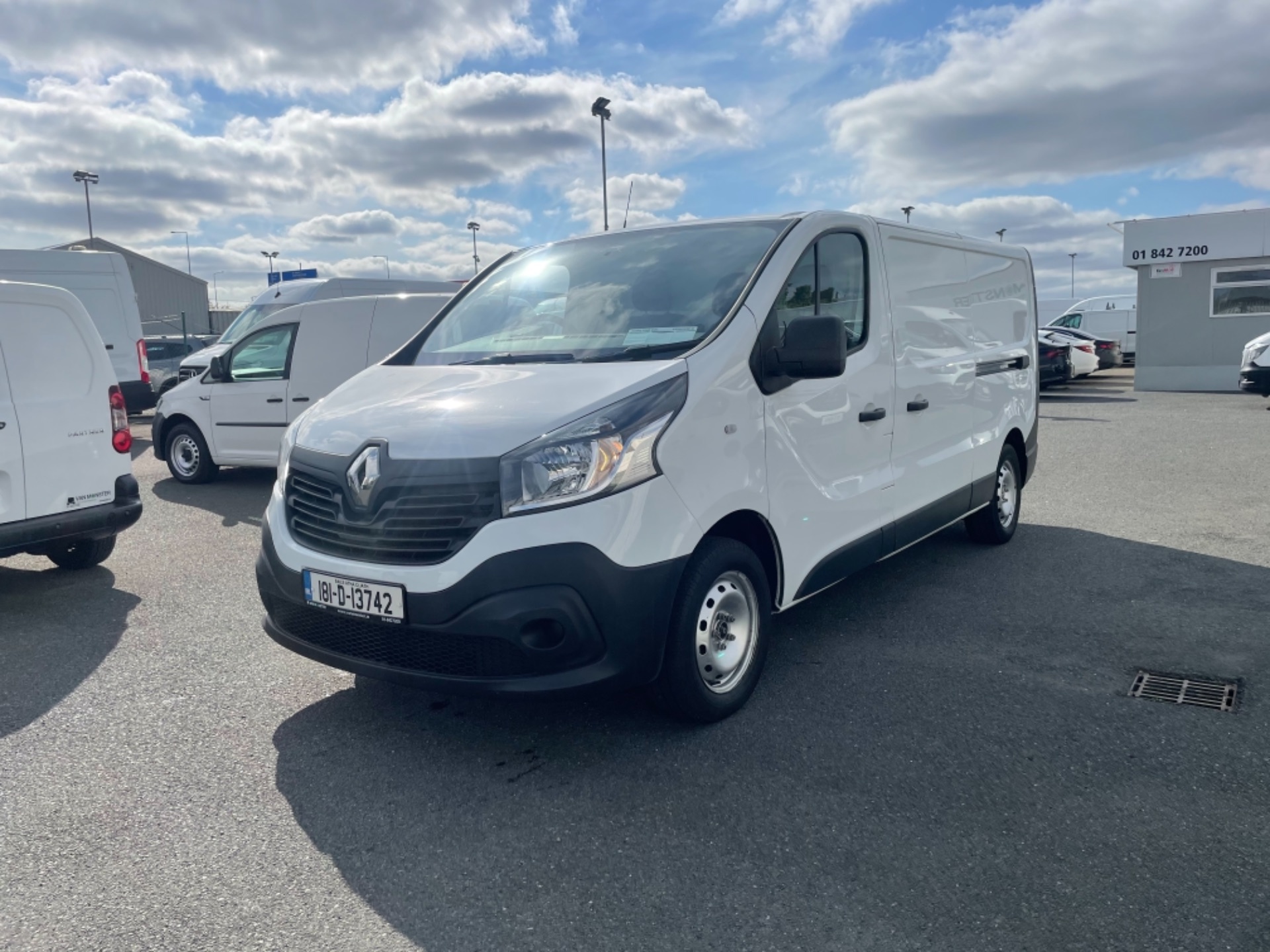 2018 Renault Trafic LL29 DCI 120 Business 3DR (181D13742) Thumbnail 3