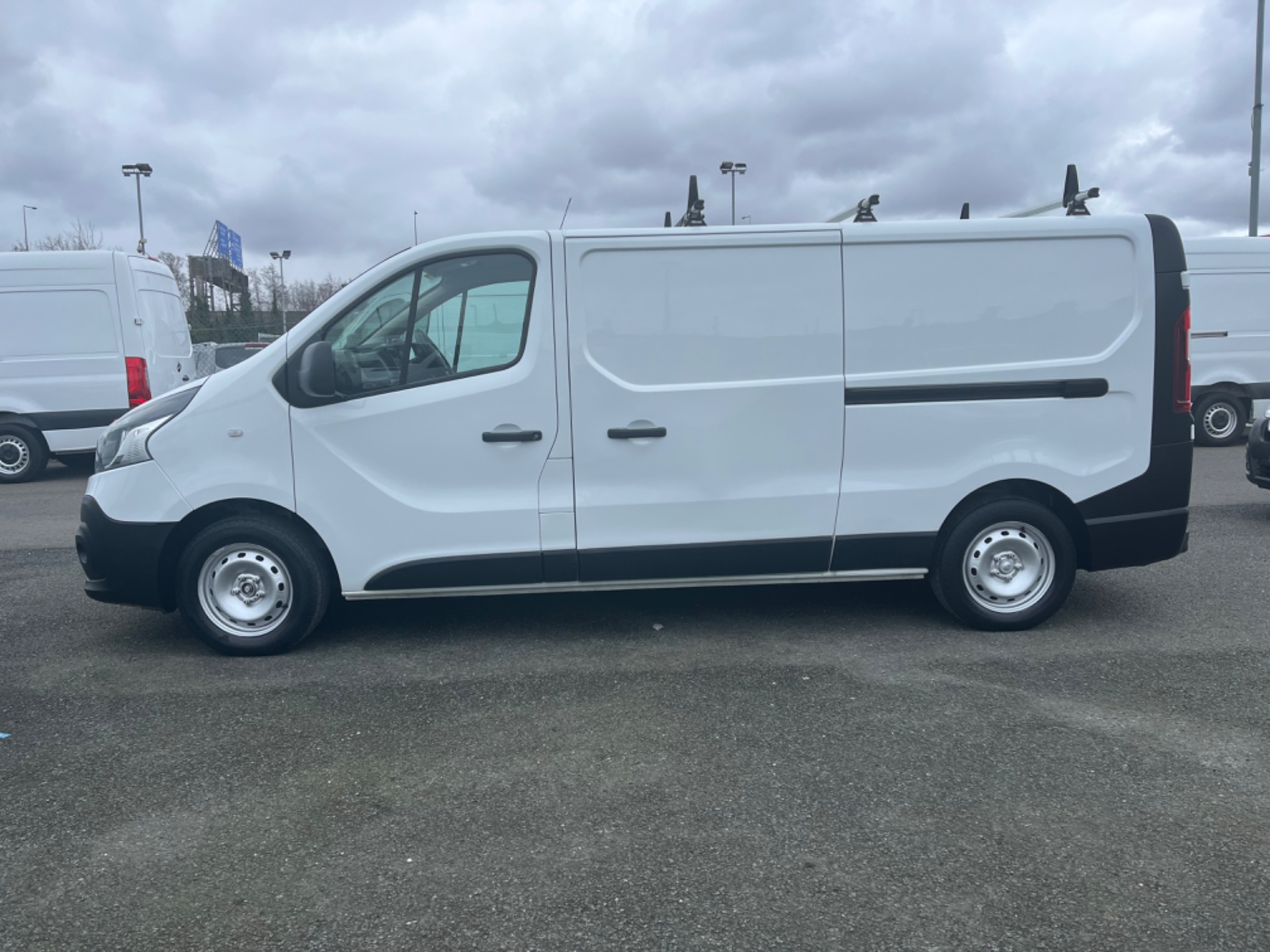 2018 Renault Trafic LL29 DCI 120 Business 3DR (181D14603) Image 2