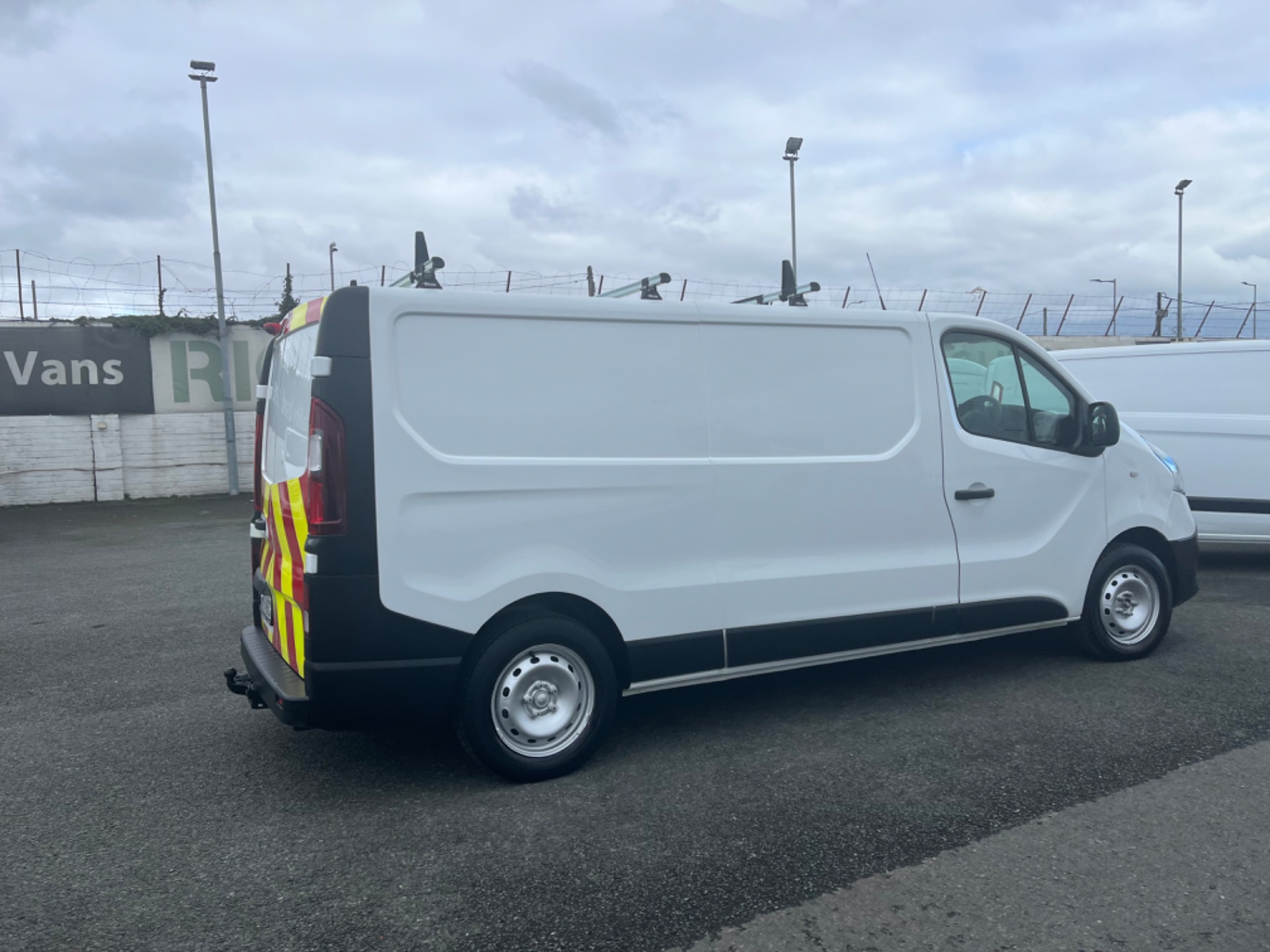 2018 Renault Trafic LL29 DCI 120 Business 3DR (181D14603) Thumbnail 10