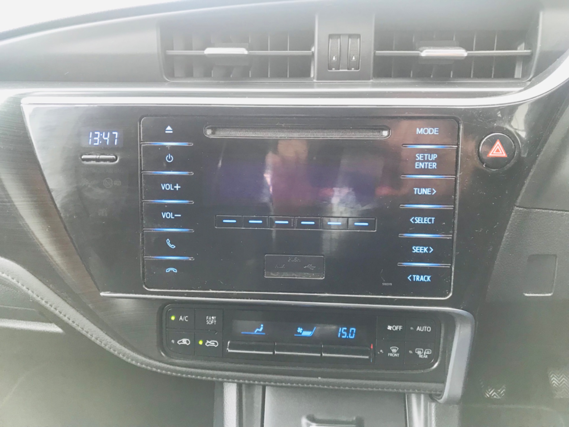 2018 Toyota Auris VAN 1.4 D4D TERRA 4DR (181D21718) Image 15