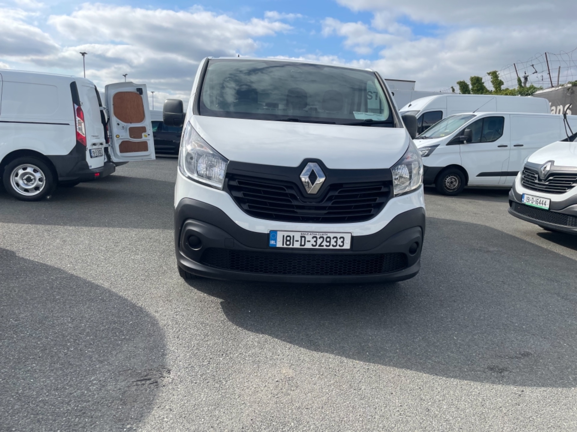 2018 Renault Trafic LL29 DCI 120 Business 3DR (181D32933) Image 8