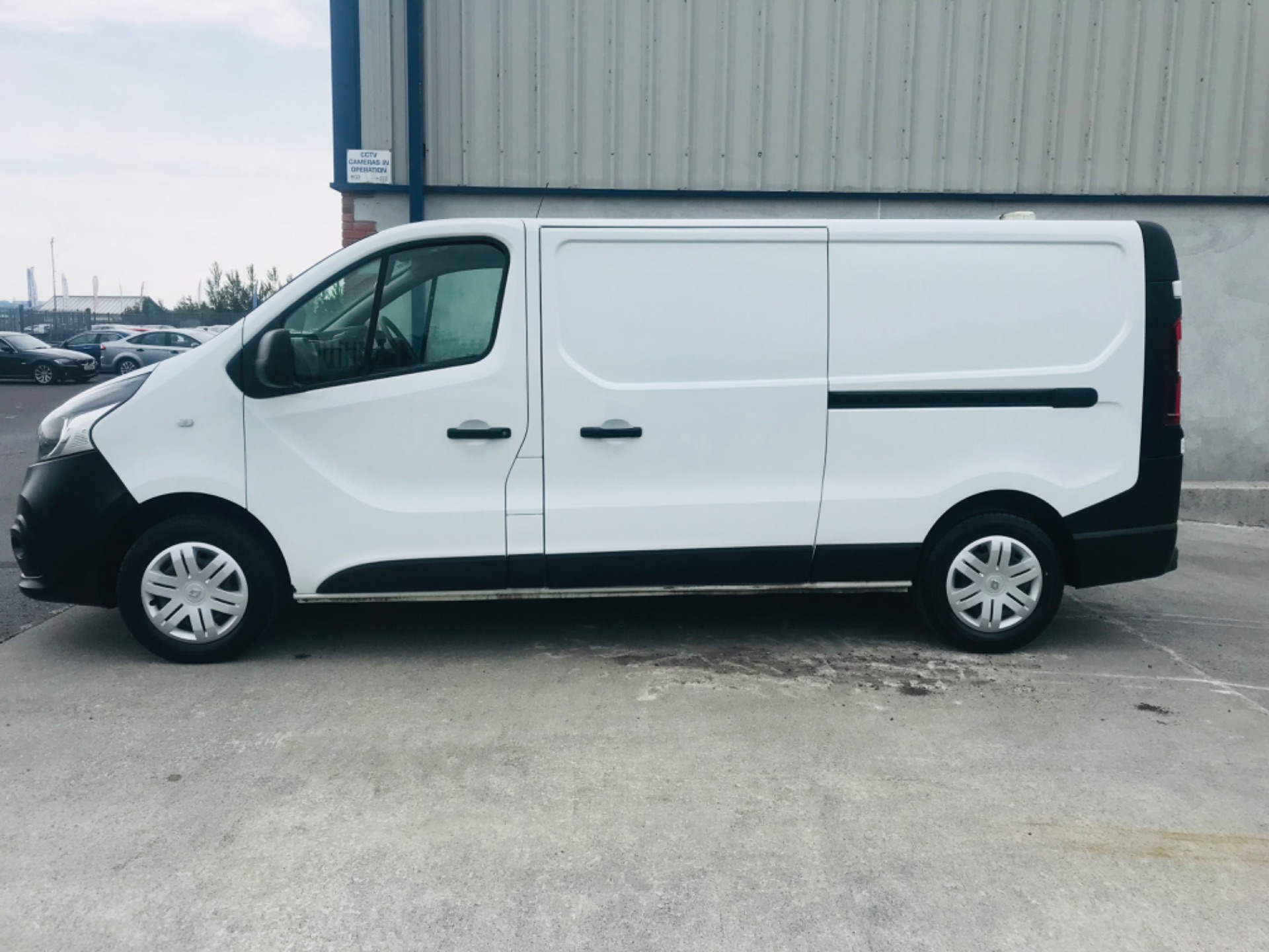 2018 Renault Trafic LL29 DCI 120 Business 3DR (181D39440) Thumbnail 8