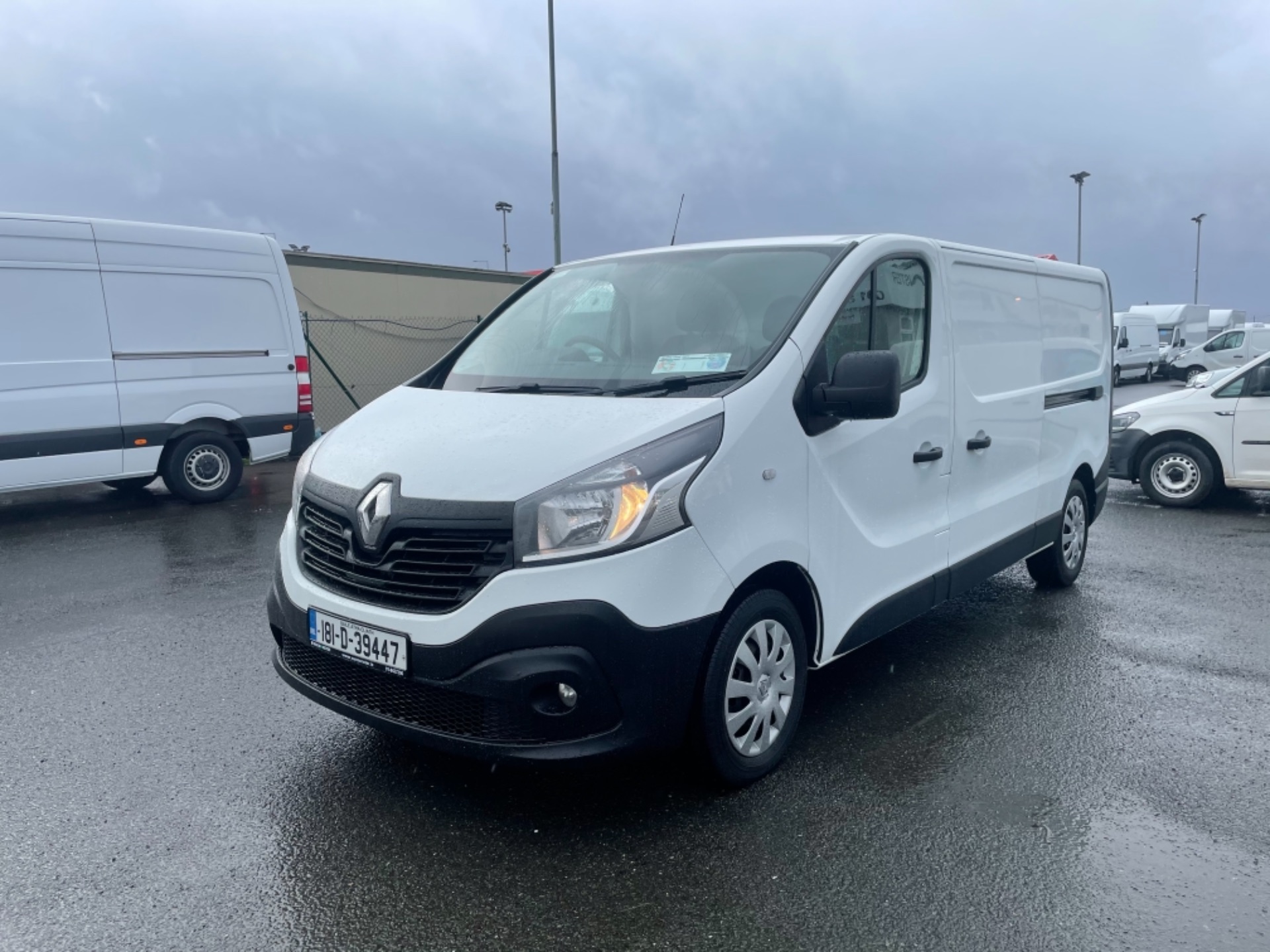 2018 Renault Trafic LL29 DCI 120 Business 3DR (181D39447) Image 3