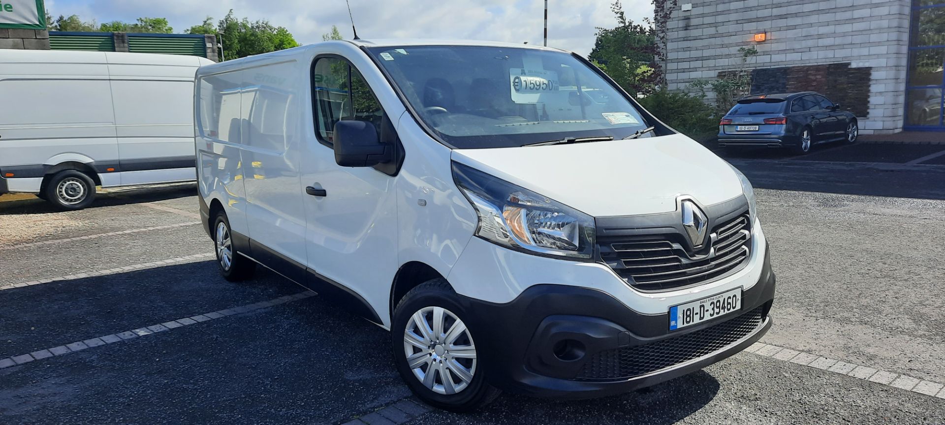 2018 Renault Trafic LL29 DCI 120 Business 3DR (181D39460) Thumbnail 1