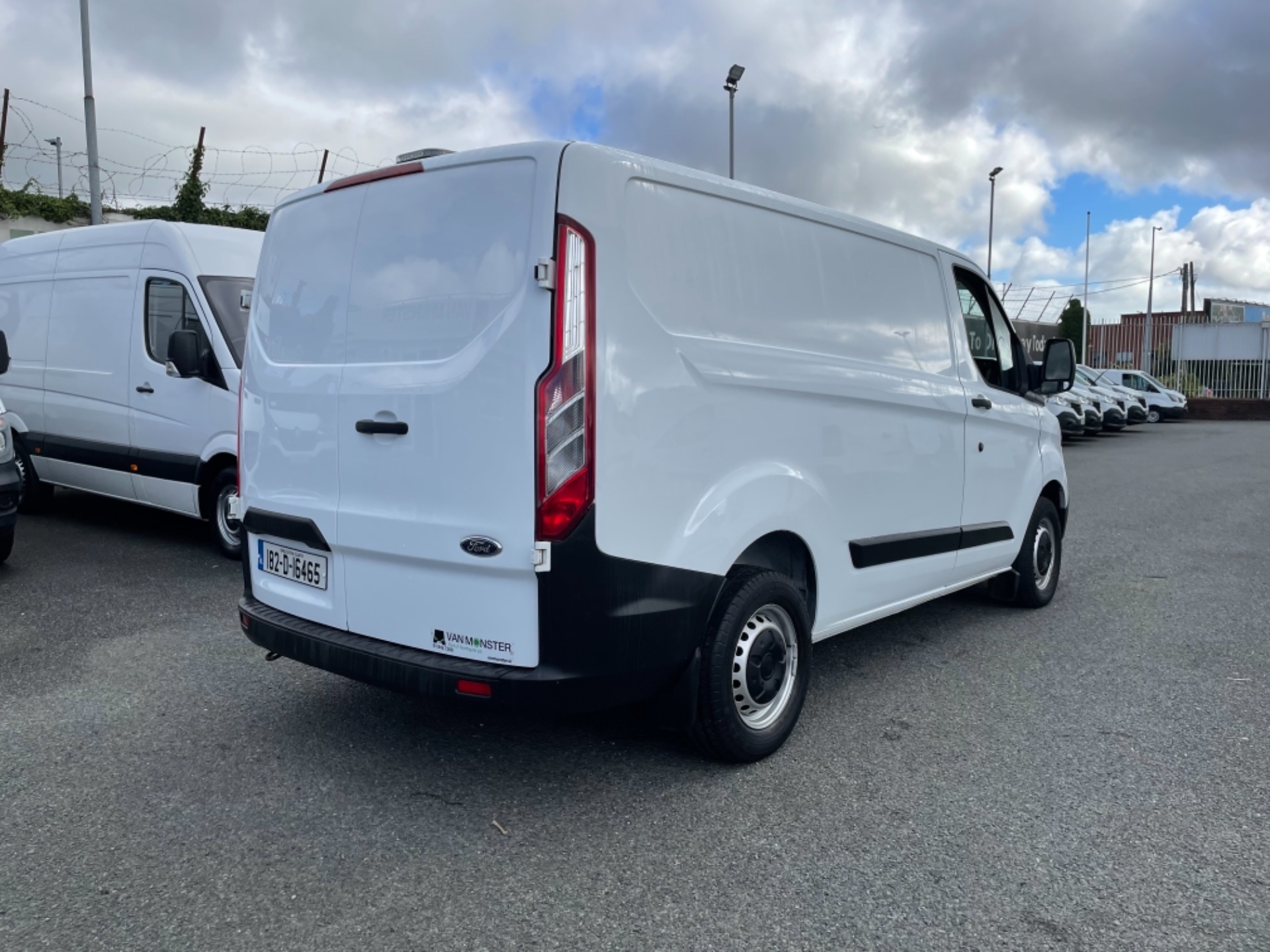 2018 Ford Transit Custom 300 BASE P/V L1 H1 (182D16465) Thumbnail 6