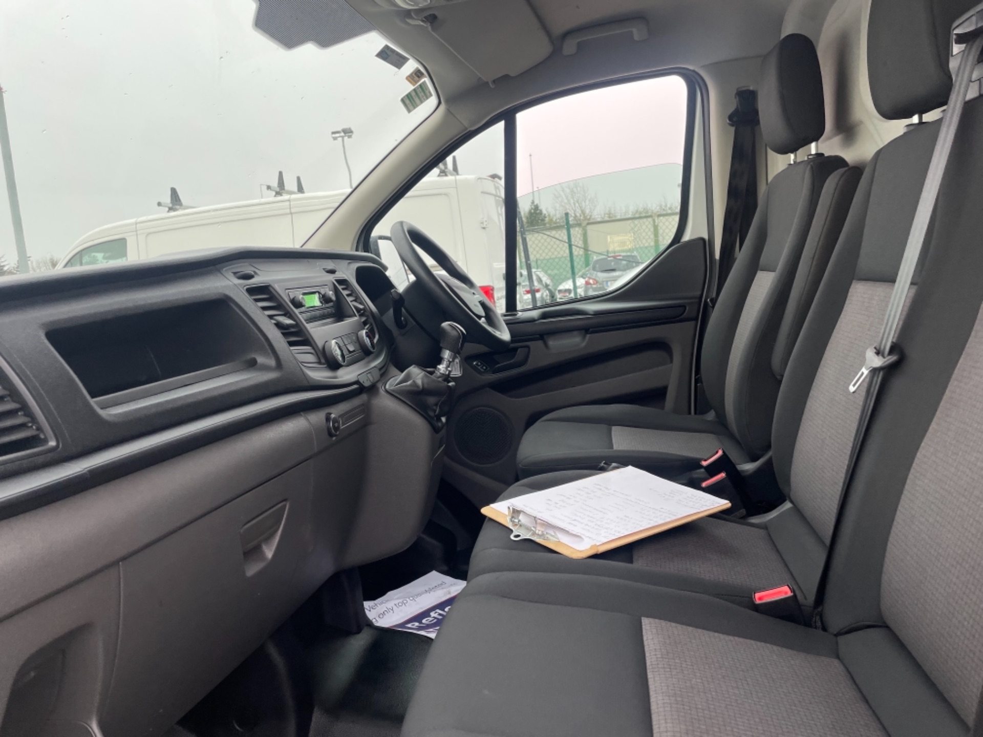 2018 Ford Transit Custom 300 BASE P/V L1 H1 (182D16499) Image 11