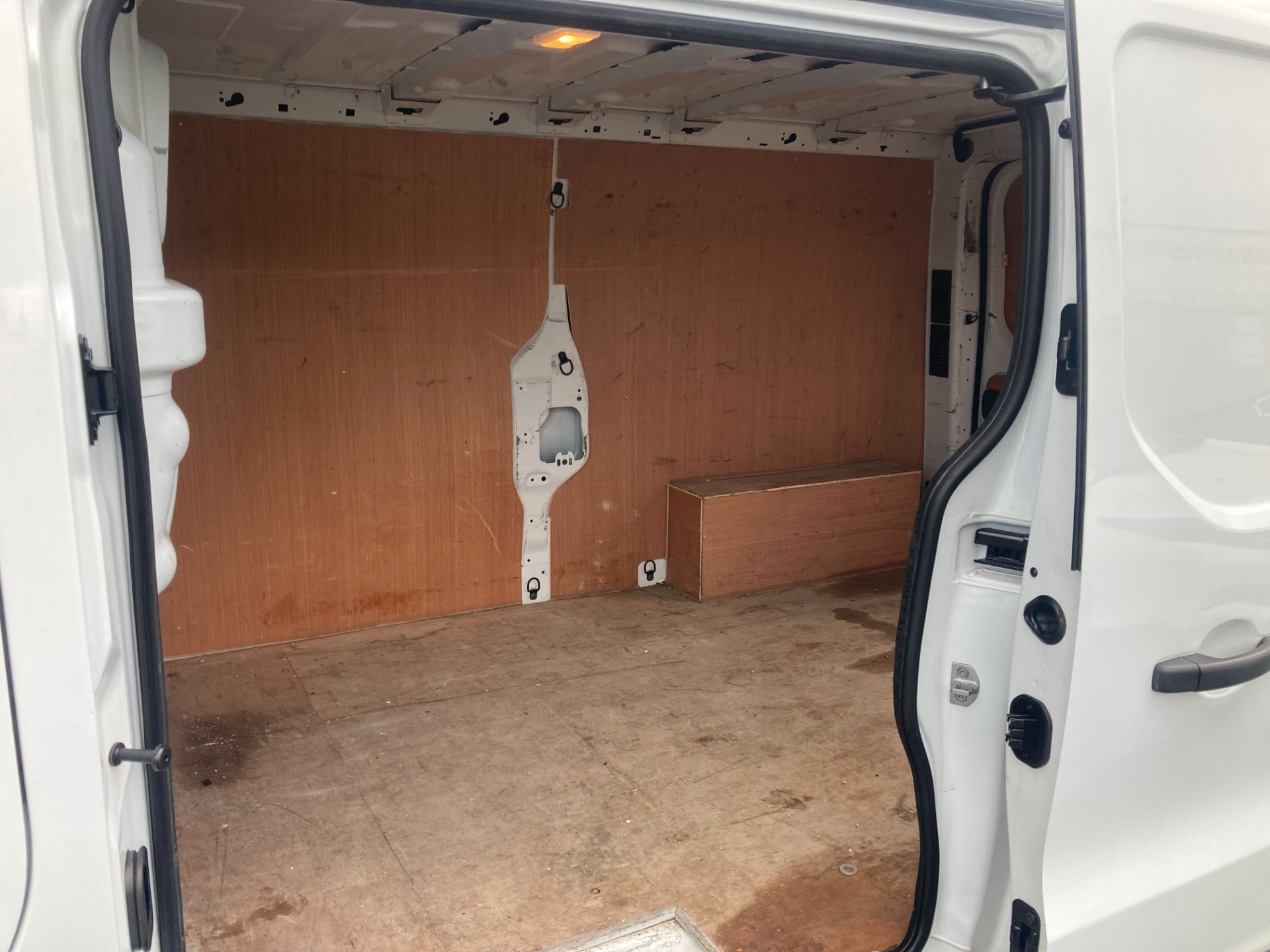 2019 Renault Trafic LL29 DCI 120 Business (191D22262) Thumbnail 9