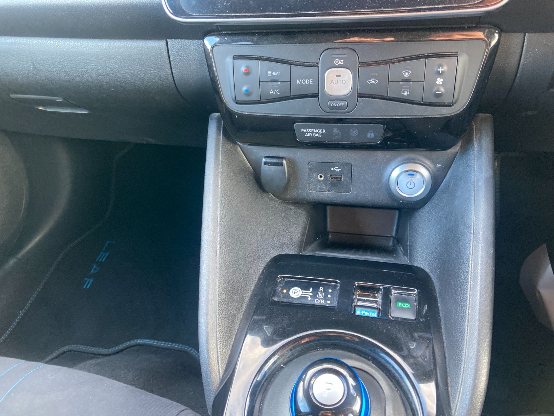 2019 Nissan Leaf 40k EV SV Premium 40KW 18 4DR AU (191D28966) Thumbnail 11