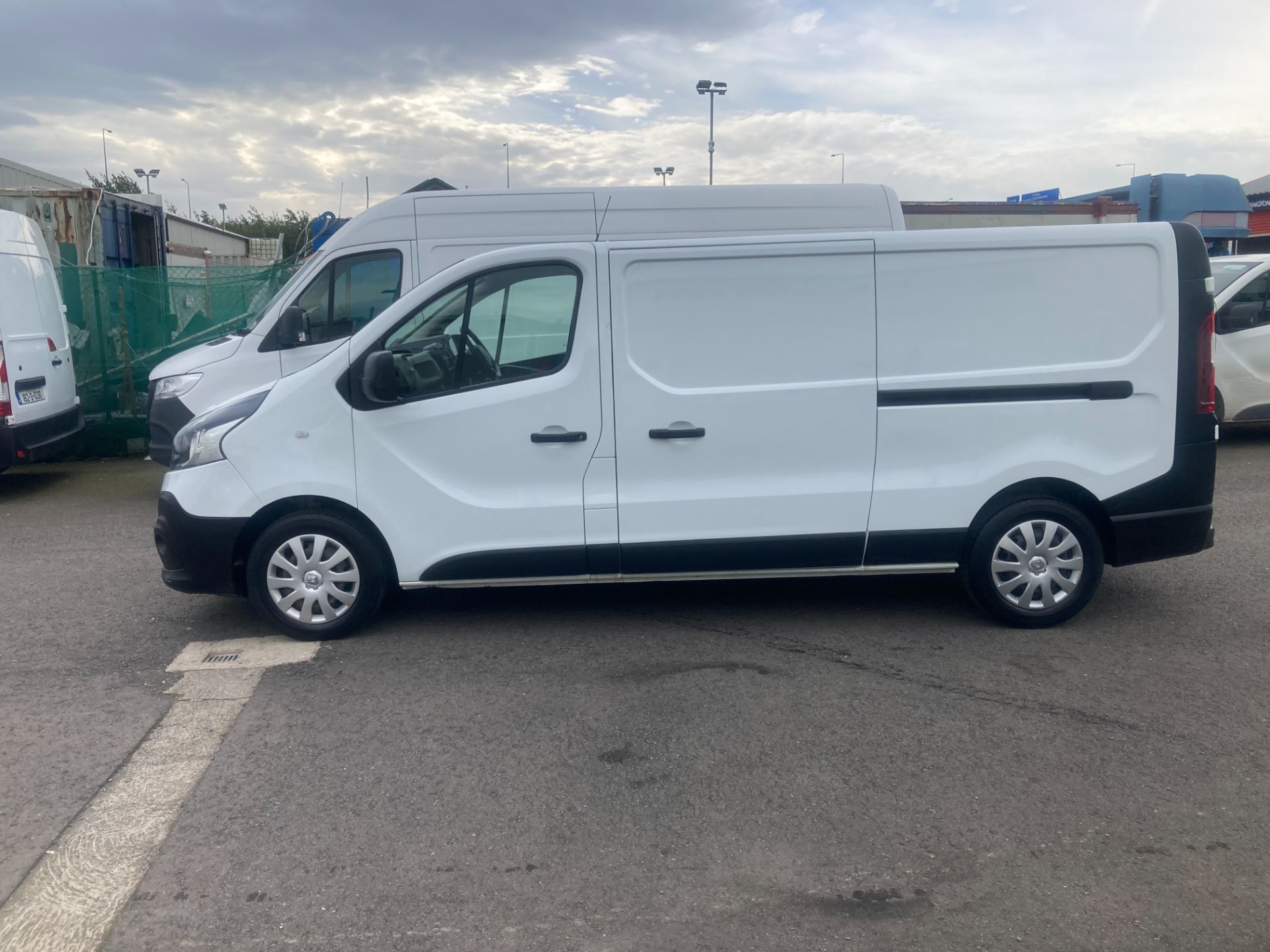 2019 Renault Trafic LL29 DCI 120 Business (191D38363) Thumbnail 4