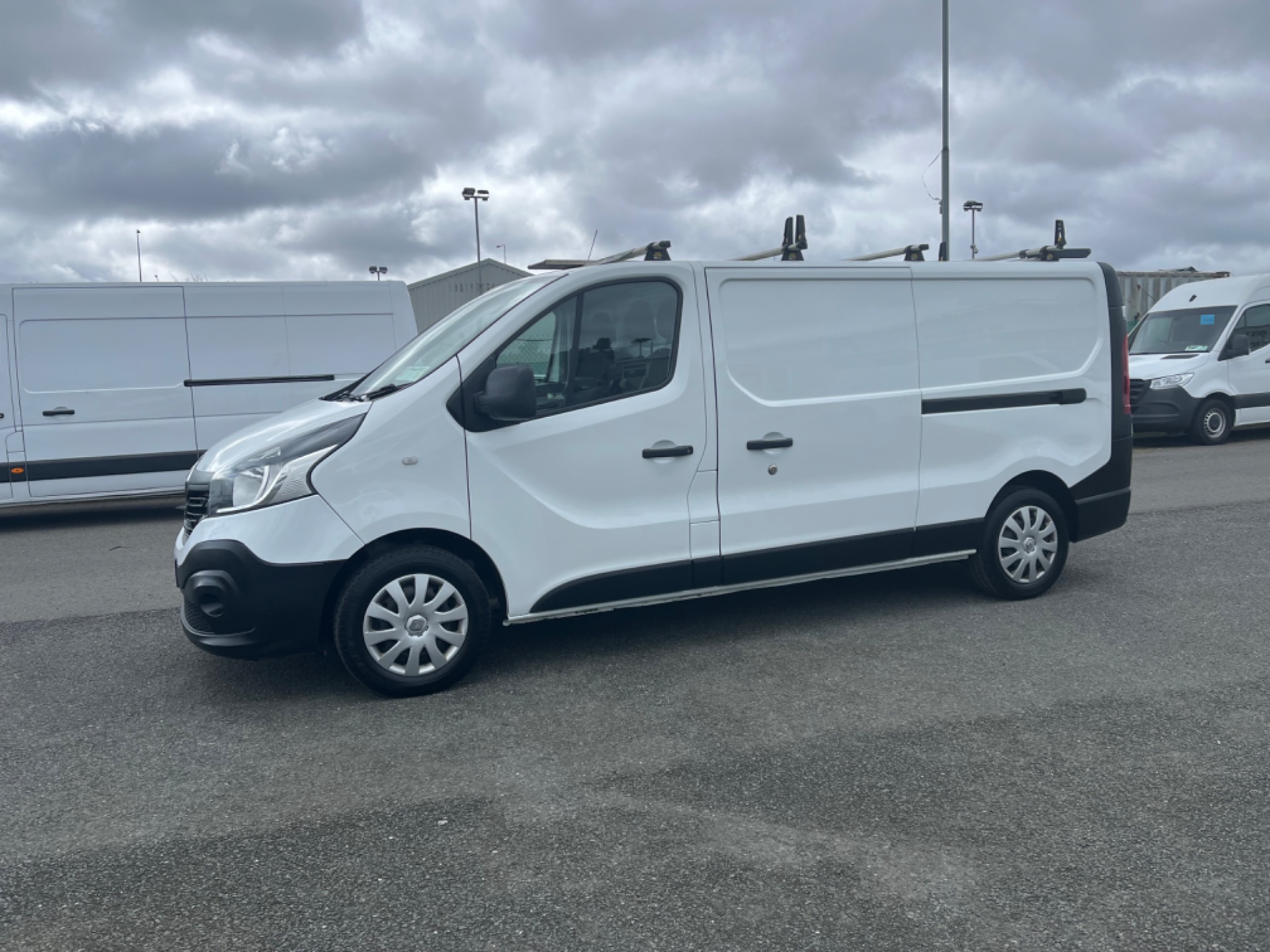 2019 Renault Trafic LL29 DCI 120 Business (191D16435) Thumbnail 4