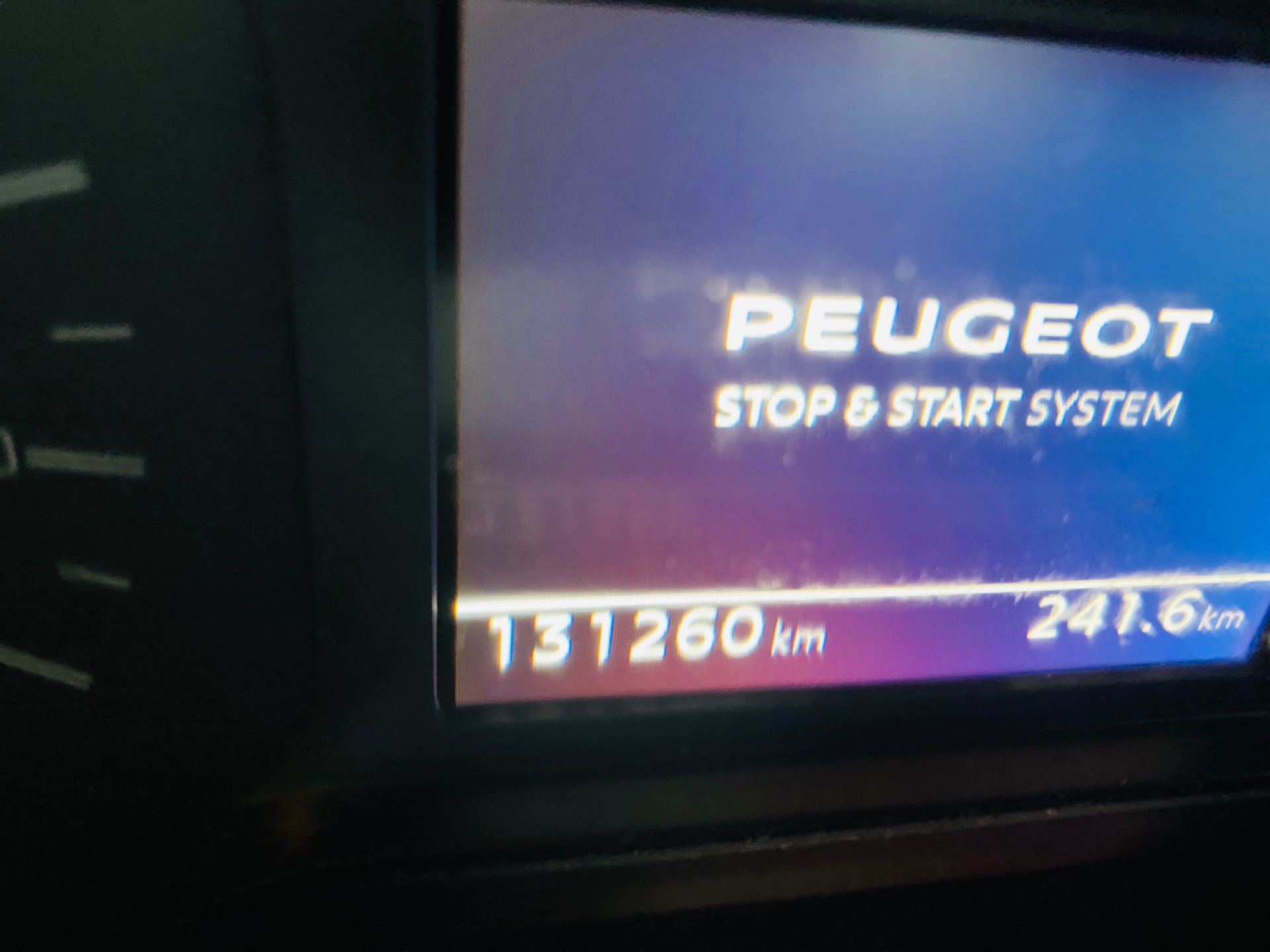 2019 Peugeot Partner Prof Plus 1.6hdi 100 1000KG 2D (191D45256) Thumbnail 13