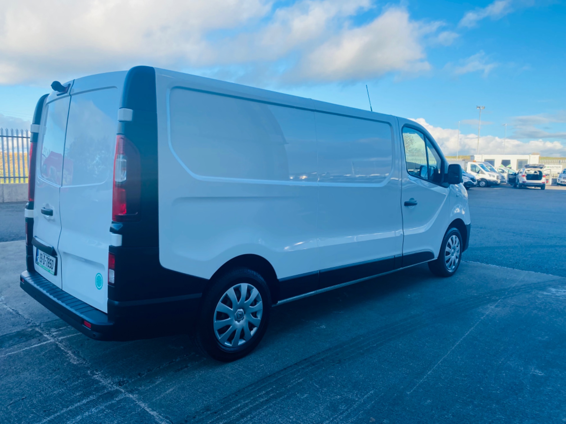 2019 Renault Trafic LL29 DCI 120 Business (191D7850) Thumbnail 4