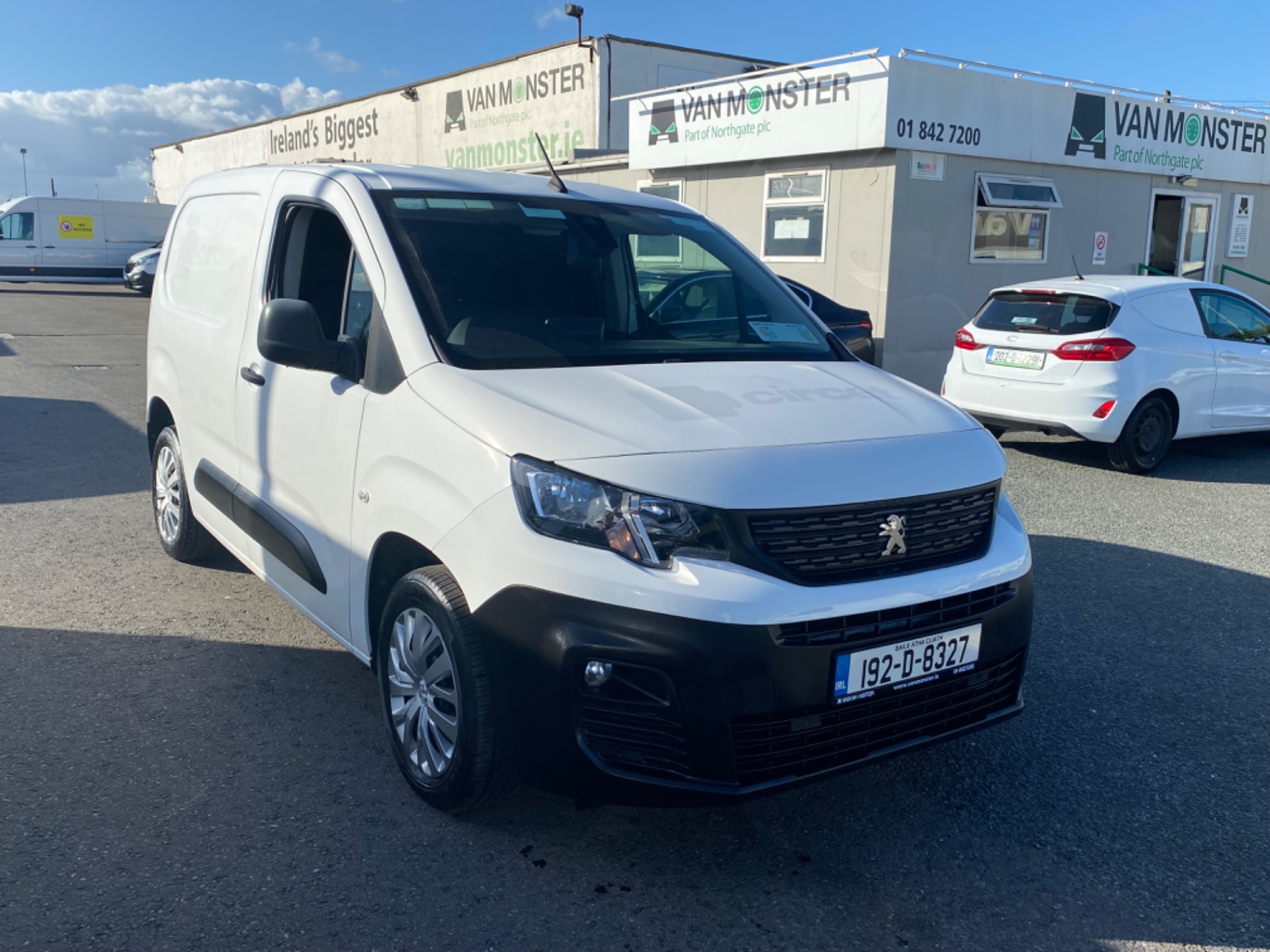 2019 Peugeot Partner Prof Plus 1.6hdi 100 1000KG 2D (192D8327)