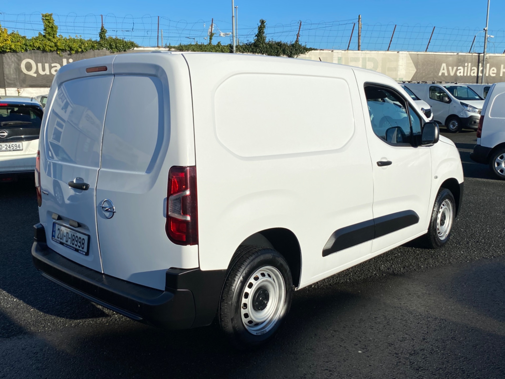 2020 Opel Combo Cargo 2000 L1H1 1.5 5DR (201D18998) Image 6