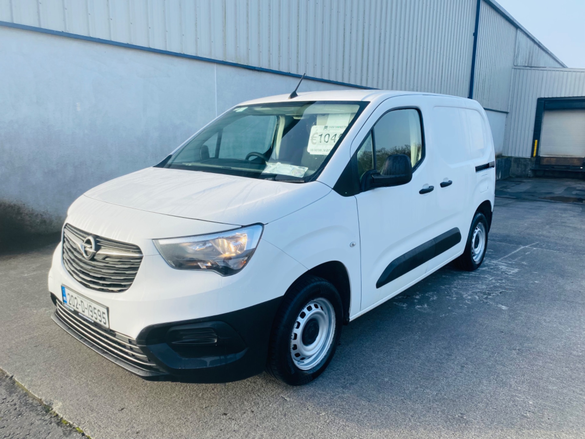 2020 Opel Combo L1h1-1.5 (75PS) Turb 5DR (202D19595)