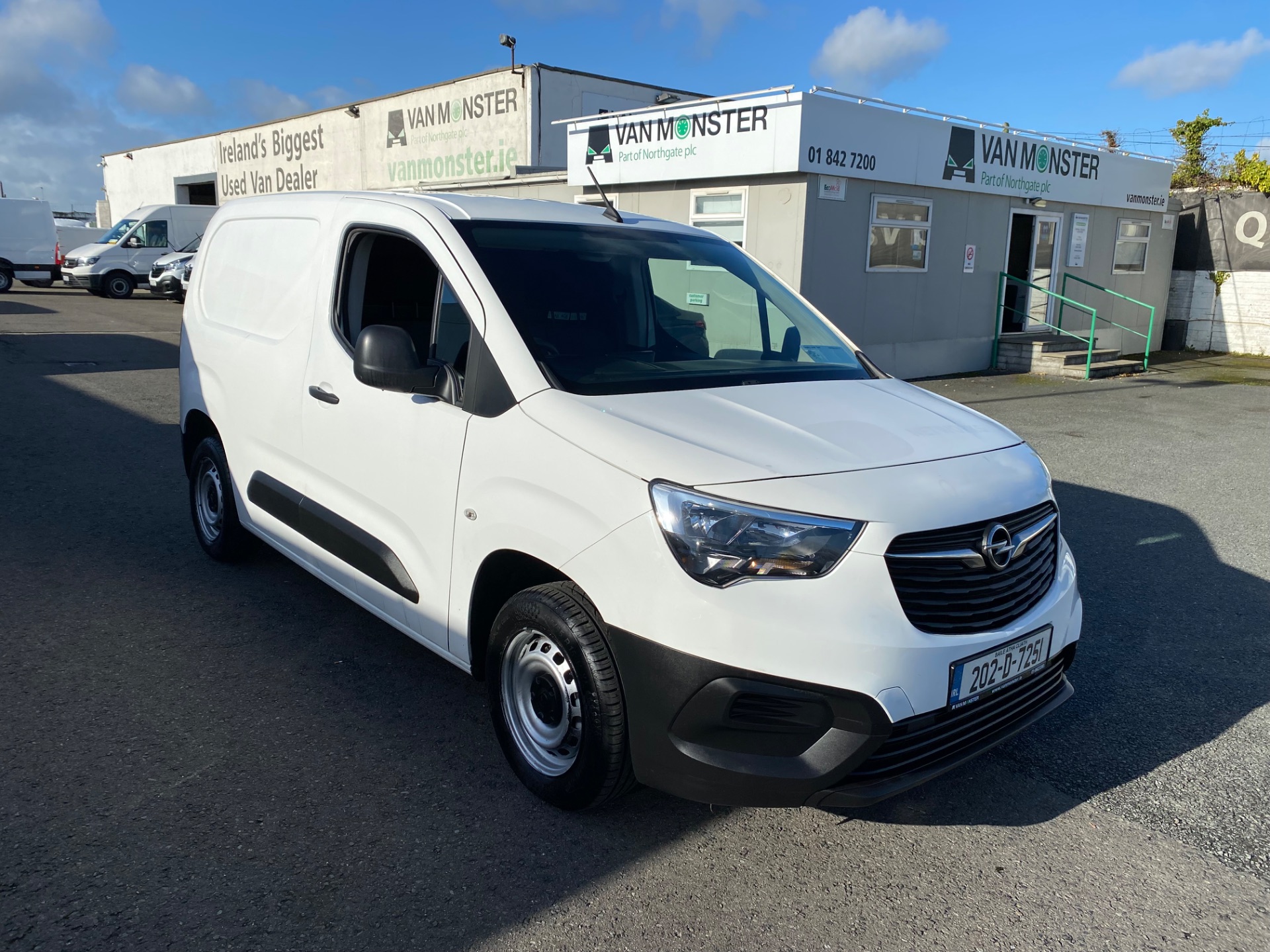 2020 Opel Combo L1h1-1.5 (75PS) Turb 5DR (202D7251)