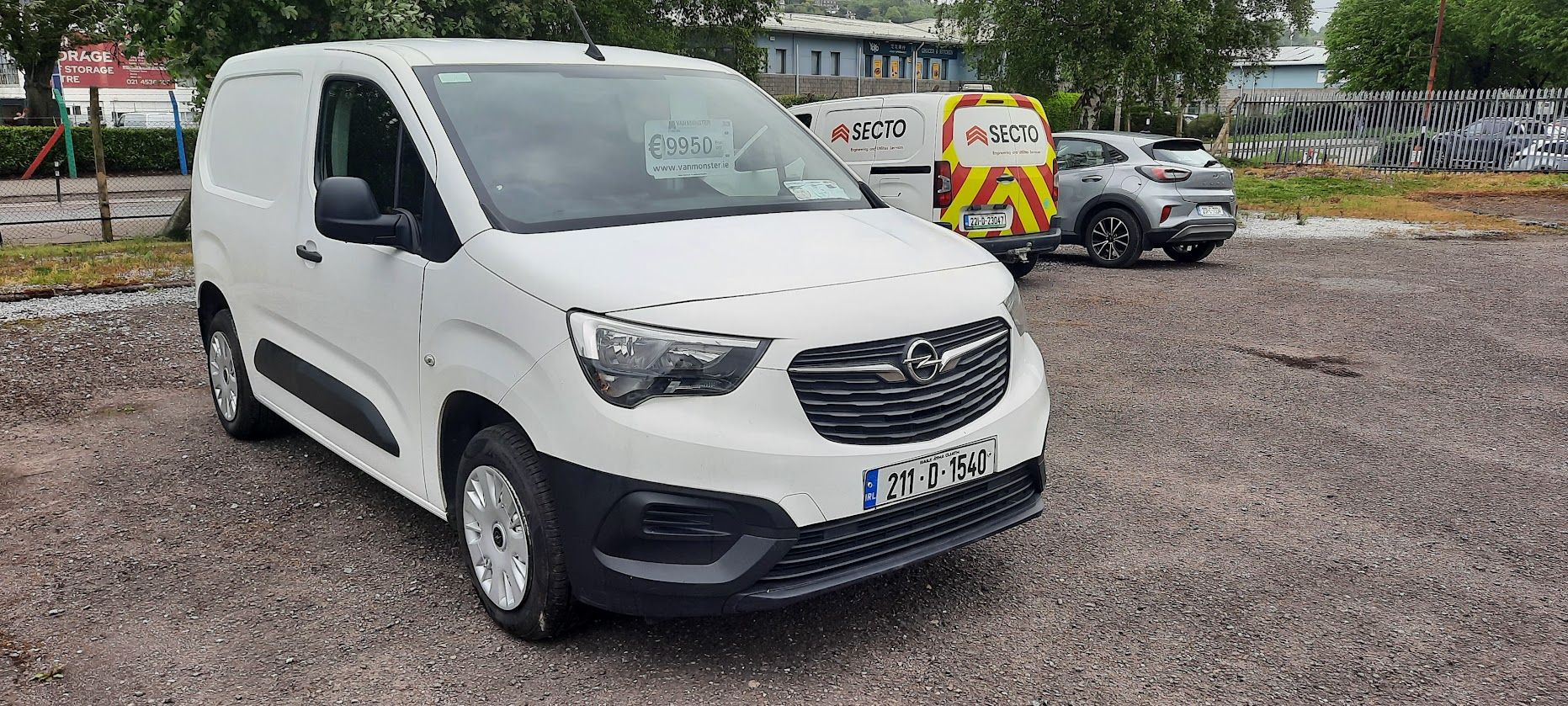2021 Opel Combo L1h1-1.5 (75PS) Turb 5DR (211D1540)