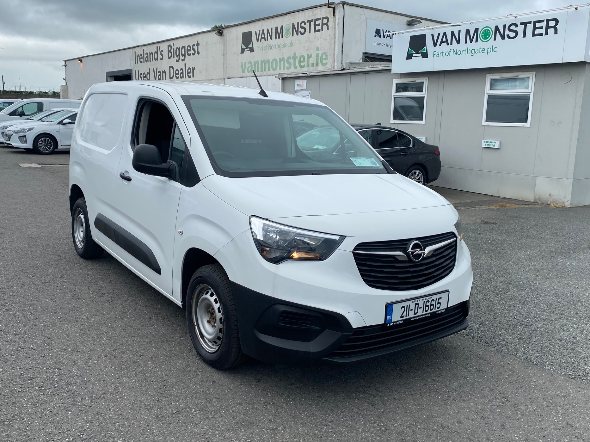 2021 Opel Combo L1h1-1.5 75ps-diesel-5 SP 5DR (211D16615)