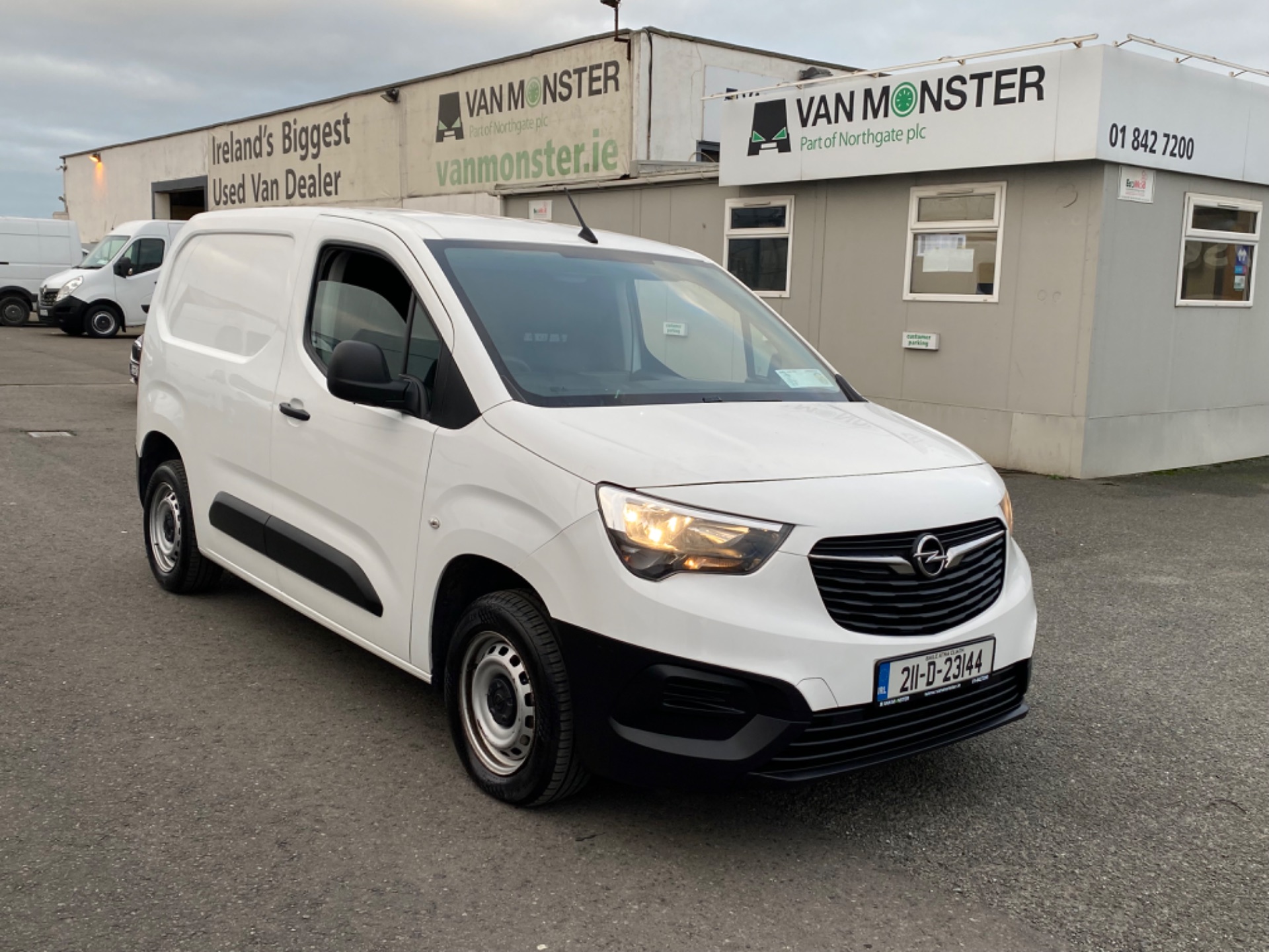 2021 Opel Combo L1h1-1.5 75ps-diesel-5 SP 5DR (211D23144)