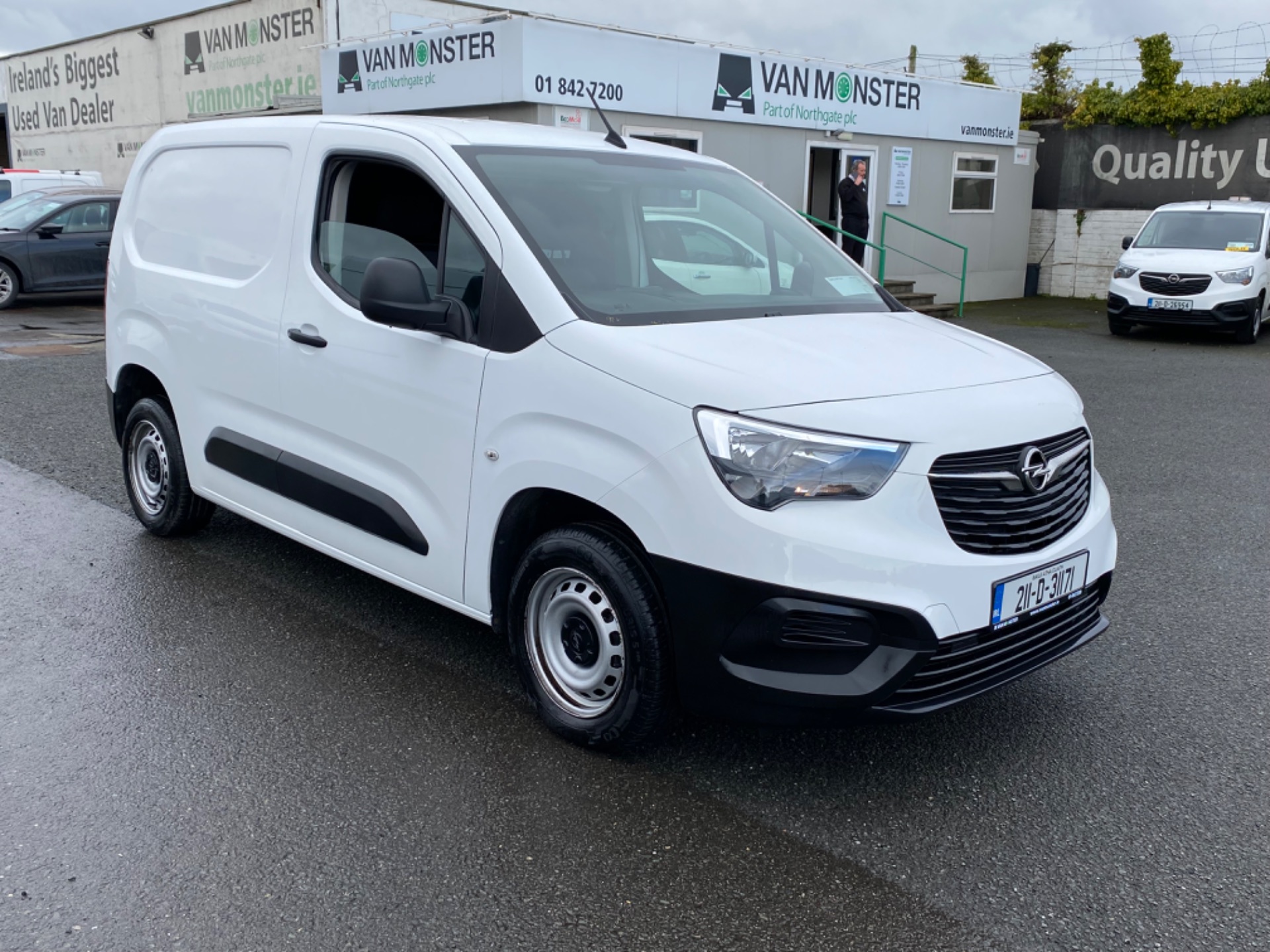 2021 Opel Combo L1h1-1.5 75ps-diesel-5 SP 5DR (211D31171)