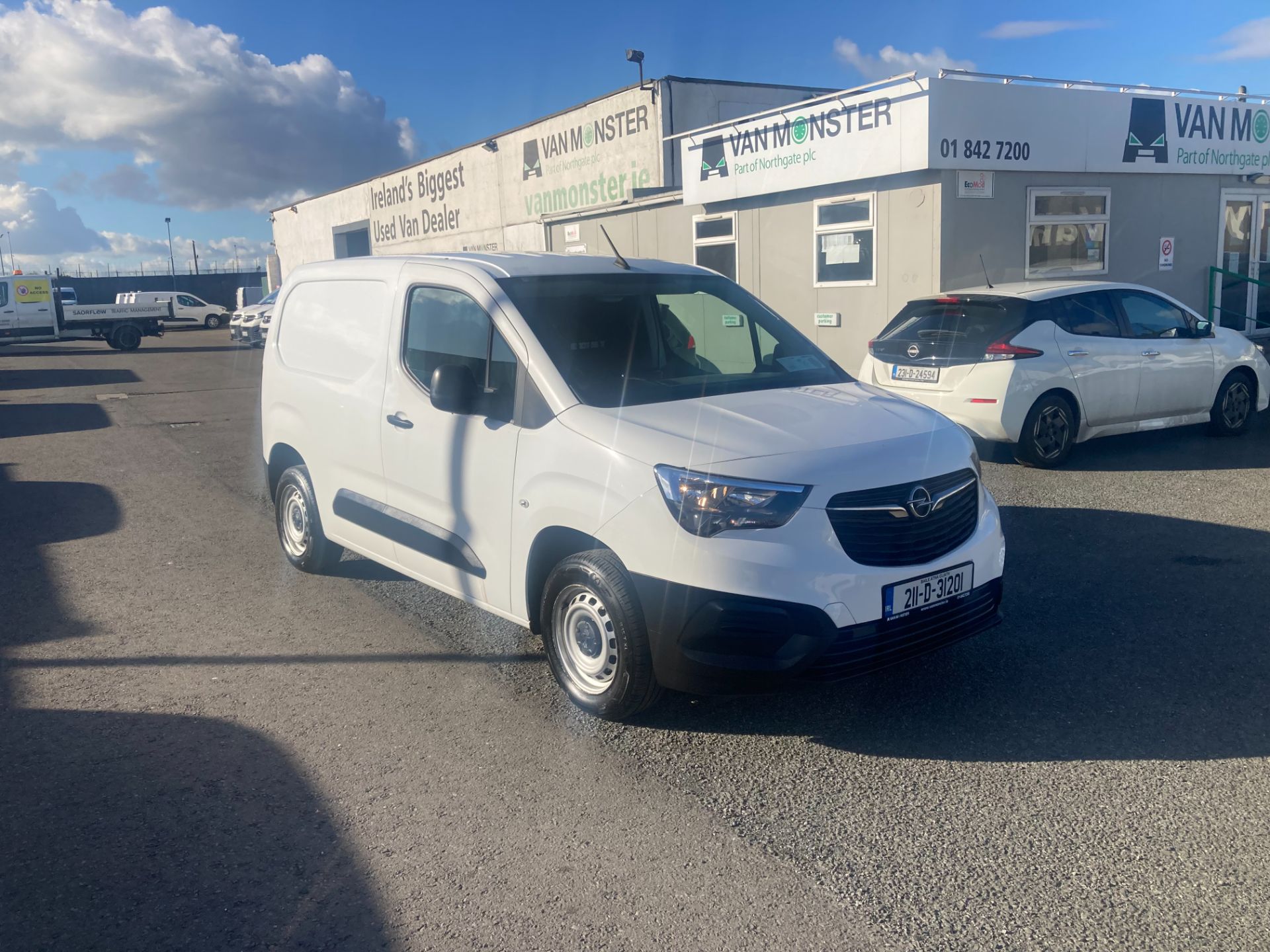 2021 Opel Combo L1h1-1.5 75ps-diesel-5 SP 5DR (211D31201)