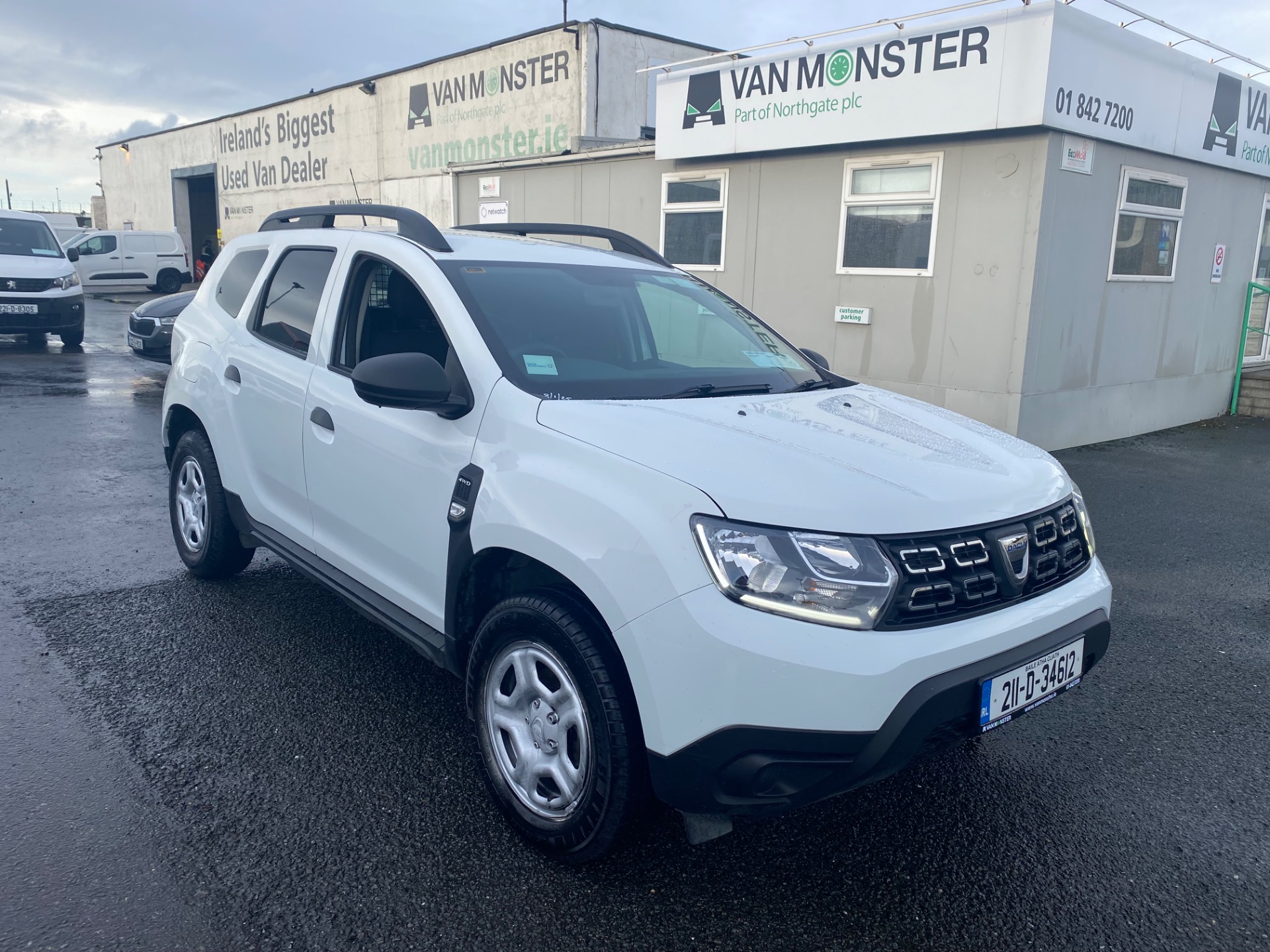 2021 Dacia Duster Essential Blue DCI115 6df4wd (211D34612)