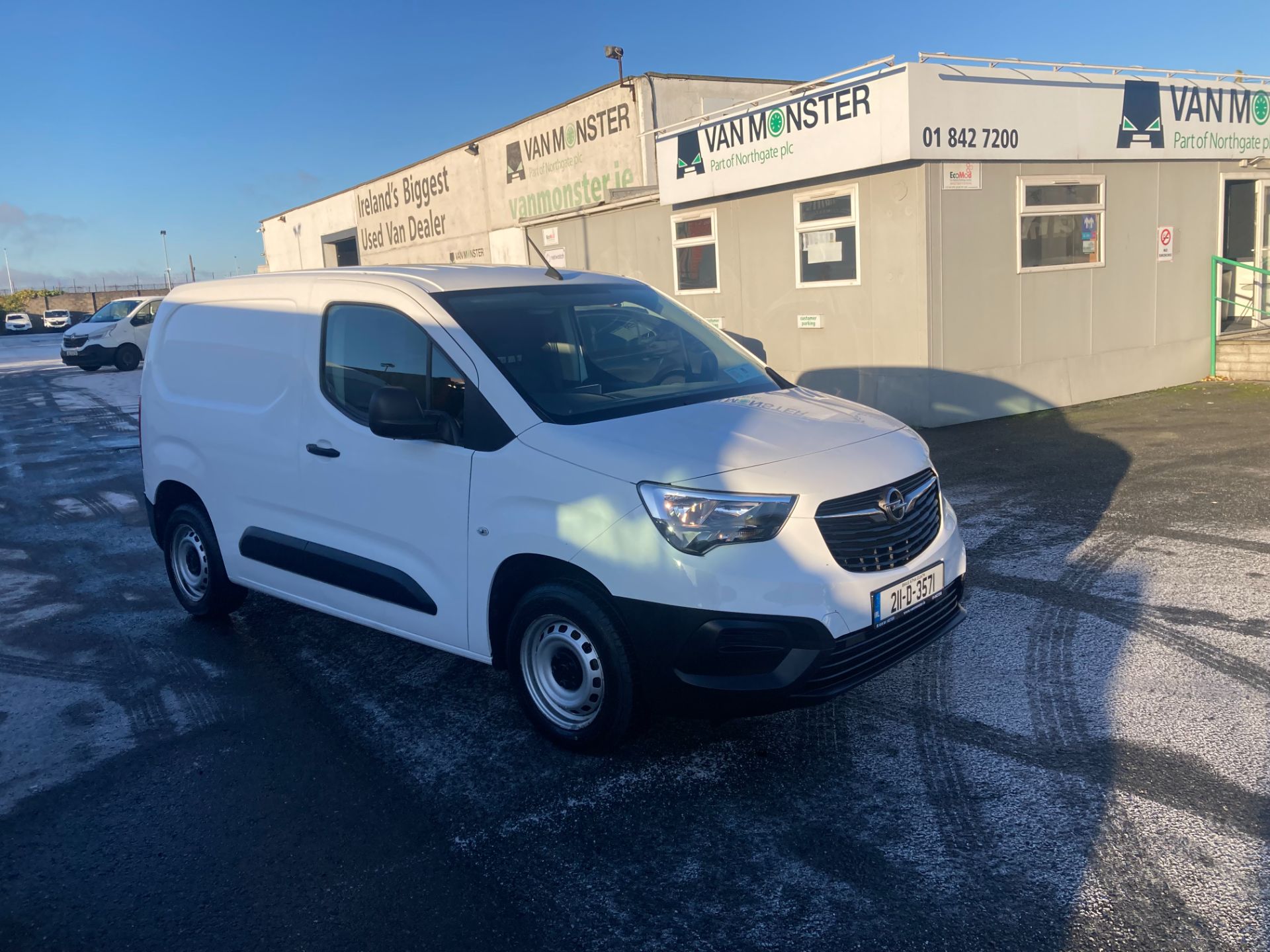 2021 Opel Combo L1h1-1.5 75ps-diesel-5 SP 5DR (211D3571)