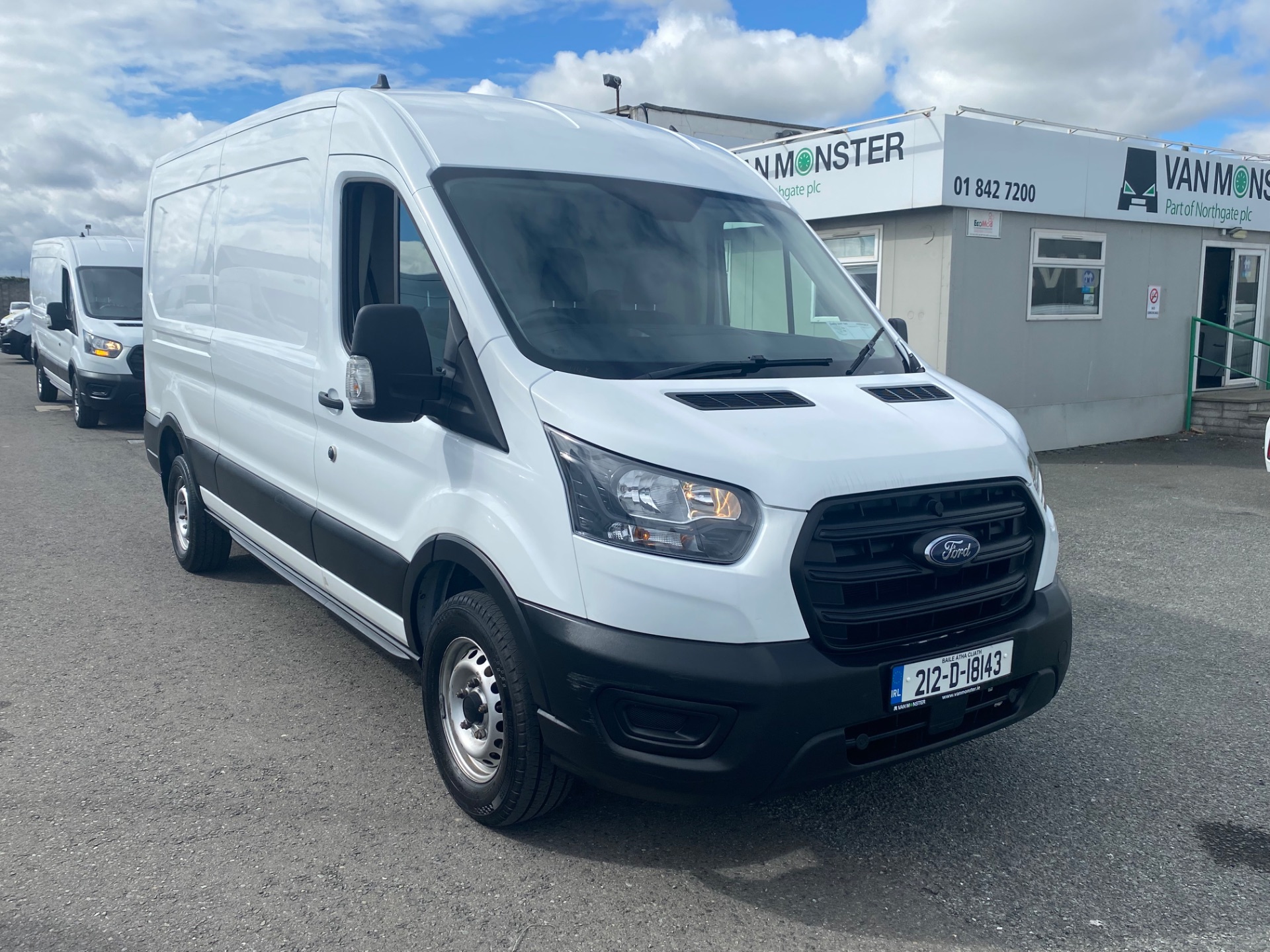 2021 Ford Transit 350L Base 2.0TD105 M6 RWD LWB (212D18143)