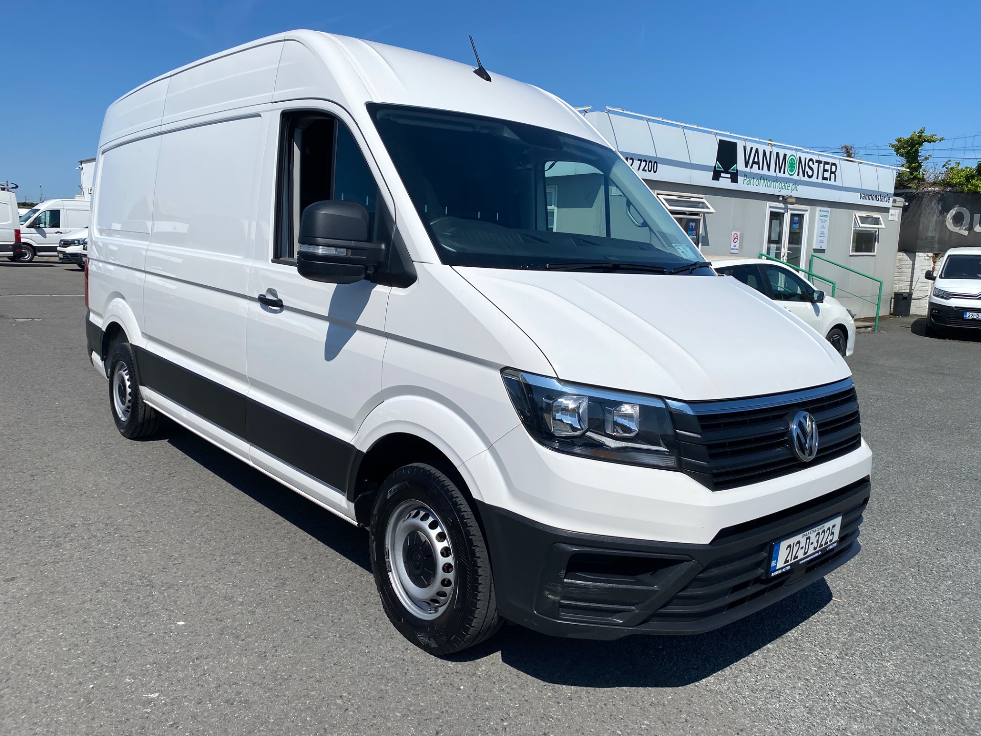 2021 Volkswagen Crafter 35 MWB 140HP M6F 5DR (212D3225)