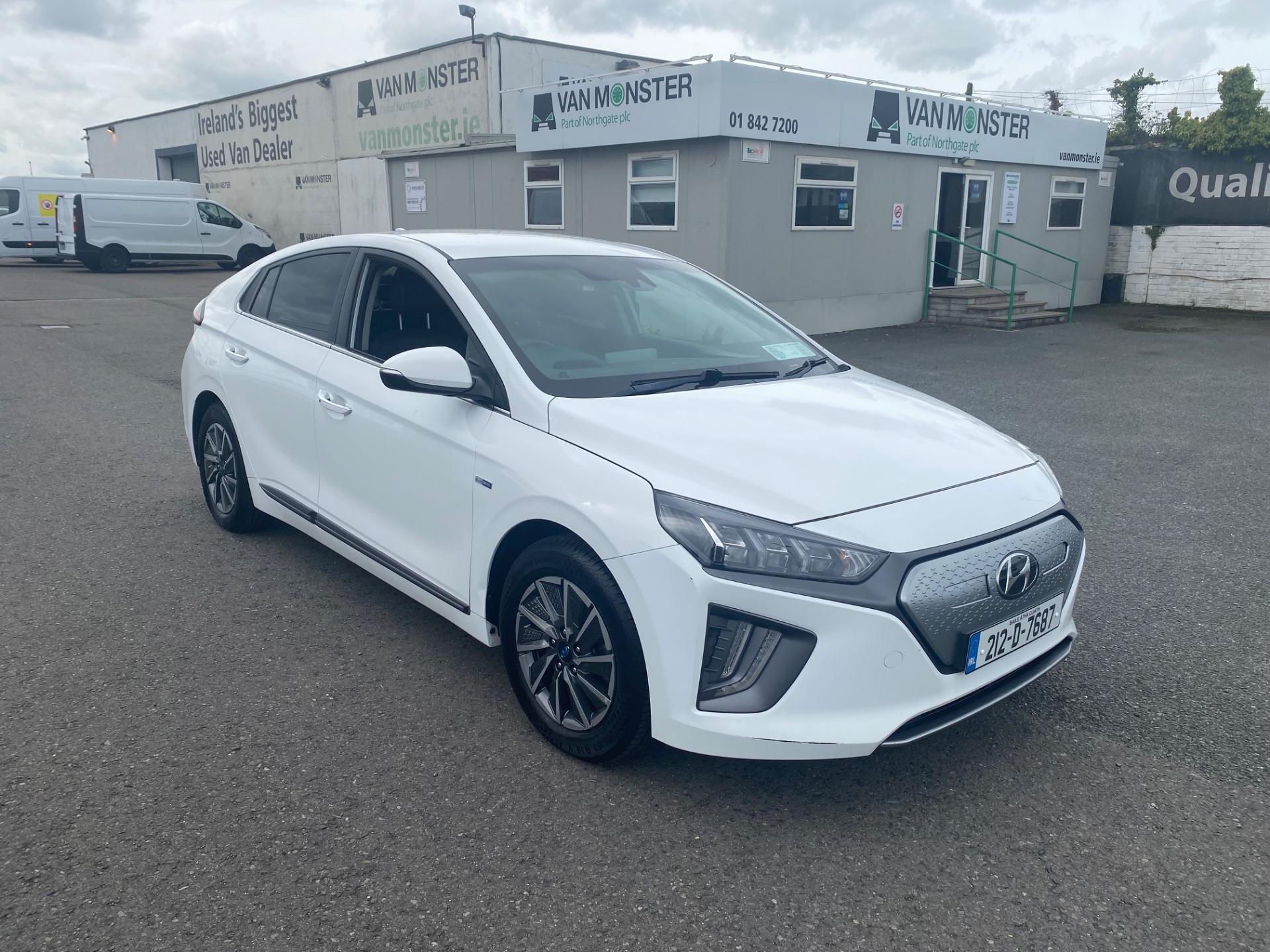 2021 Hyundai Ioniq Premium EV 5DR Auto (212D7687)