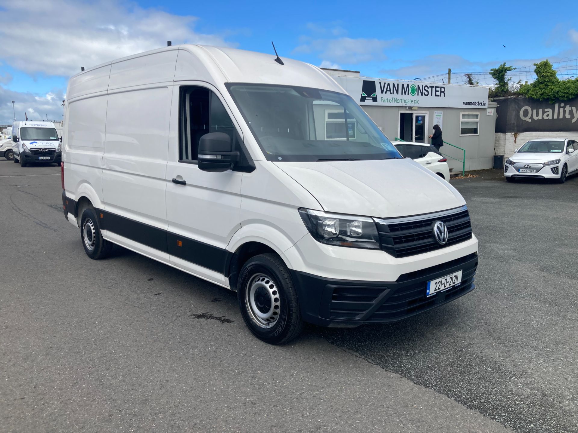 2022 Volkswagen Crafter 35 MWB 140HP M6F 5DR (221D21211)