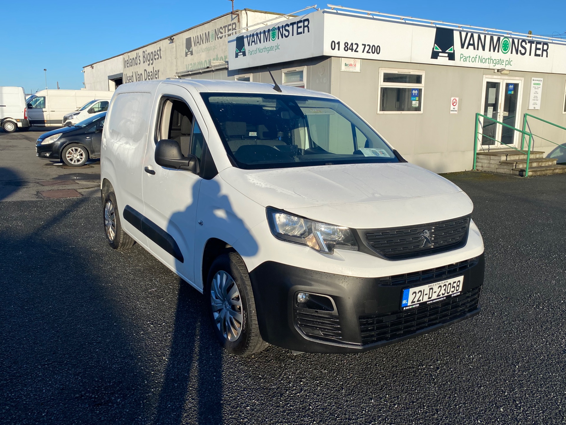 2022 Peugeot Partner Professional Plus 1.5 Blue HDI (221D23058)
