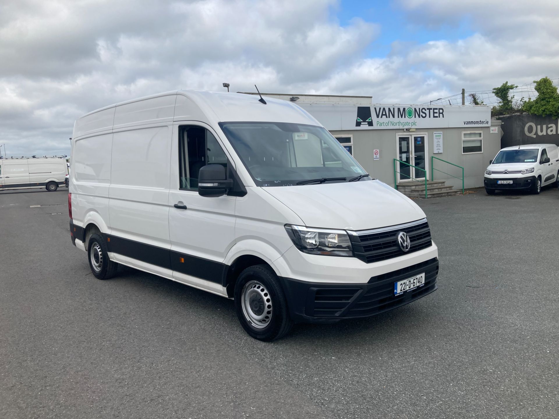 2022 Volkswagen Crafter 35 MWB 140HP M6F 5DR (221D6740)
