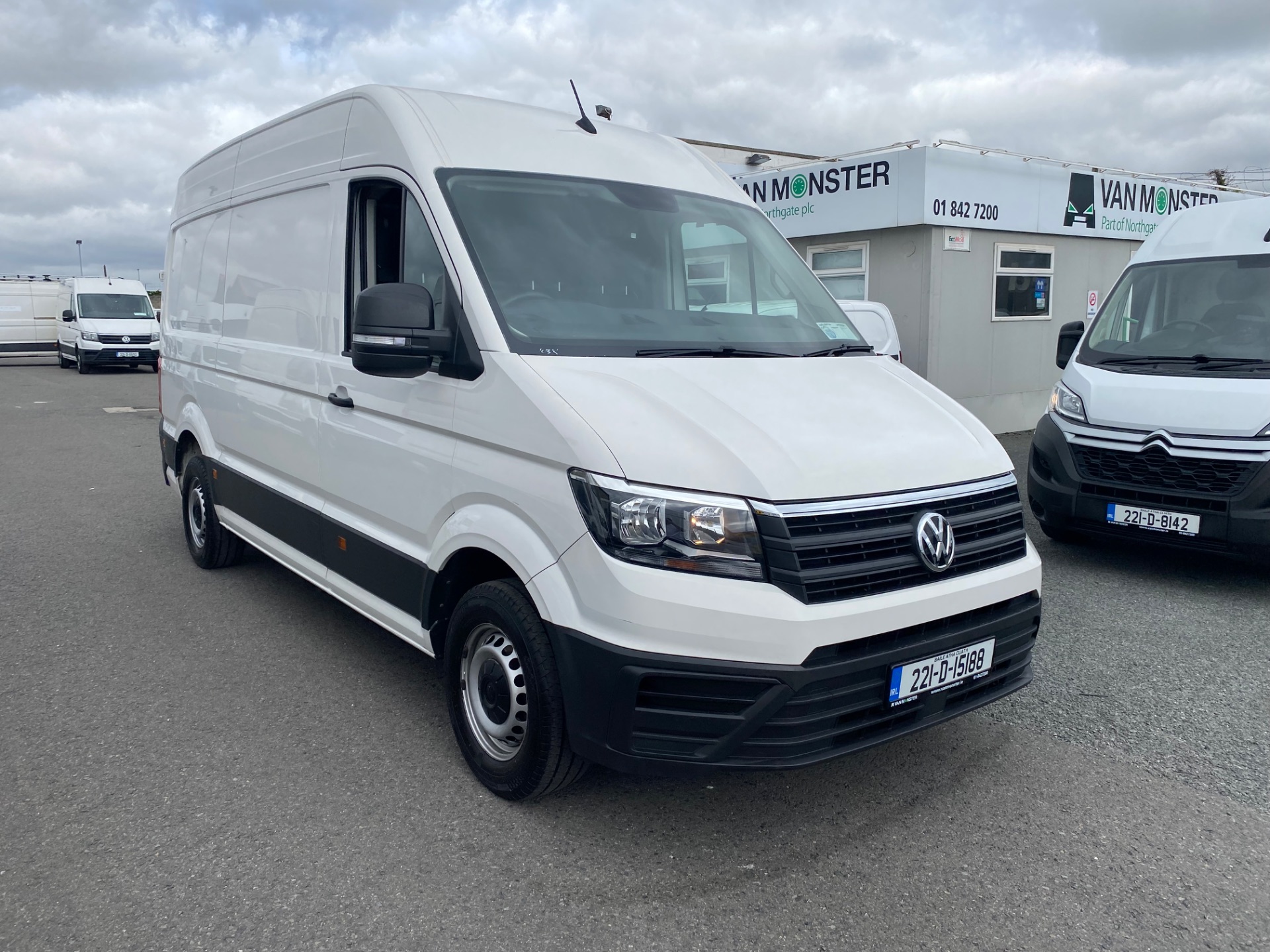 2022 Volkswagen Crafter 35 MWB 140HP M6F 5DR (221D15188)