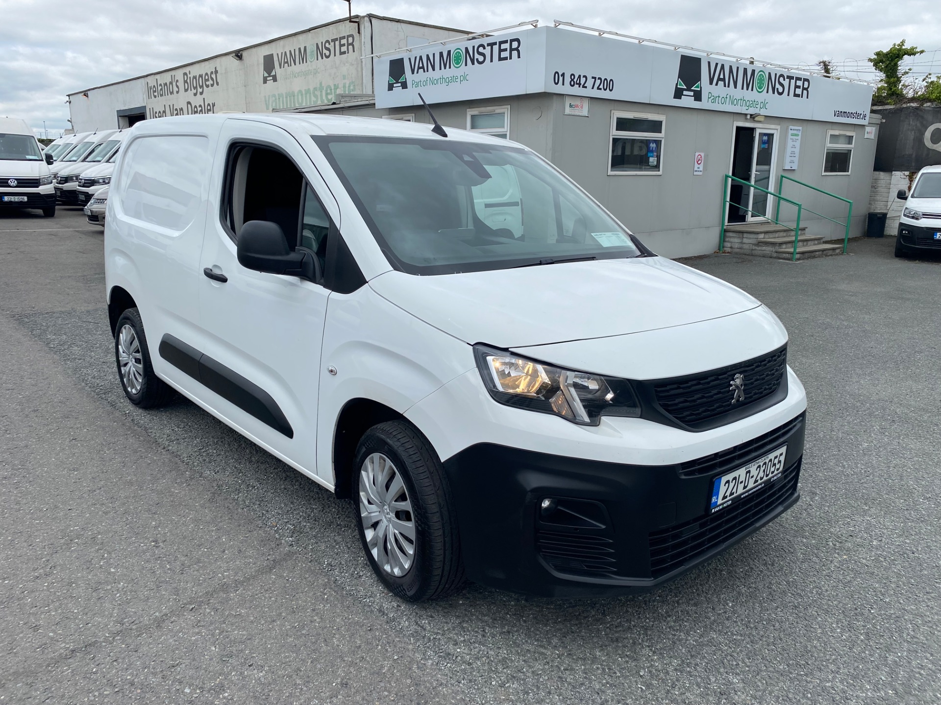 2022 Peugeot Partner Professional Plus 1.5 Blue HDI (221D23055)